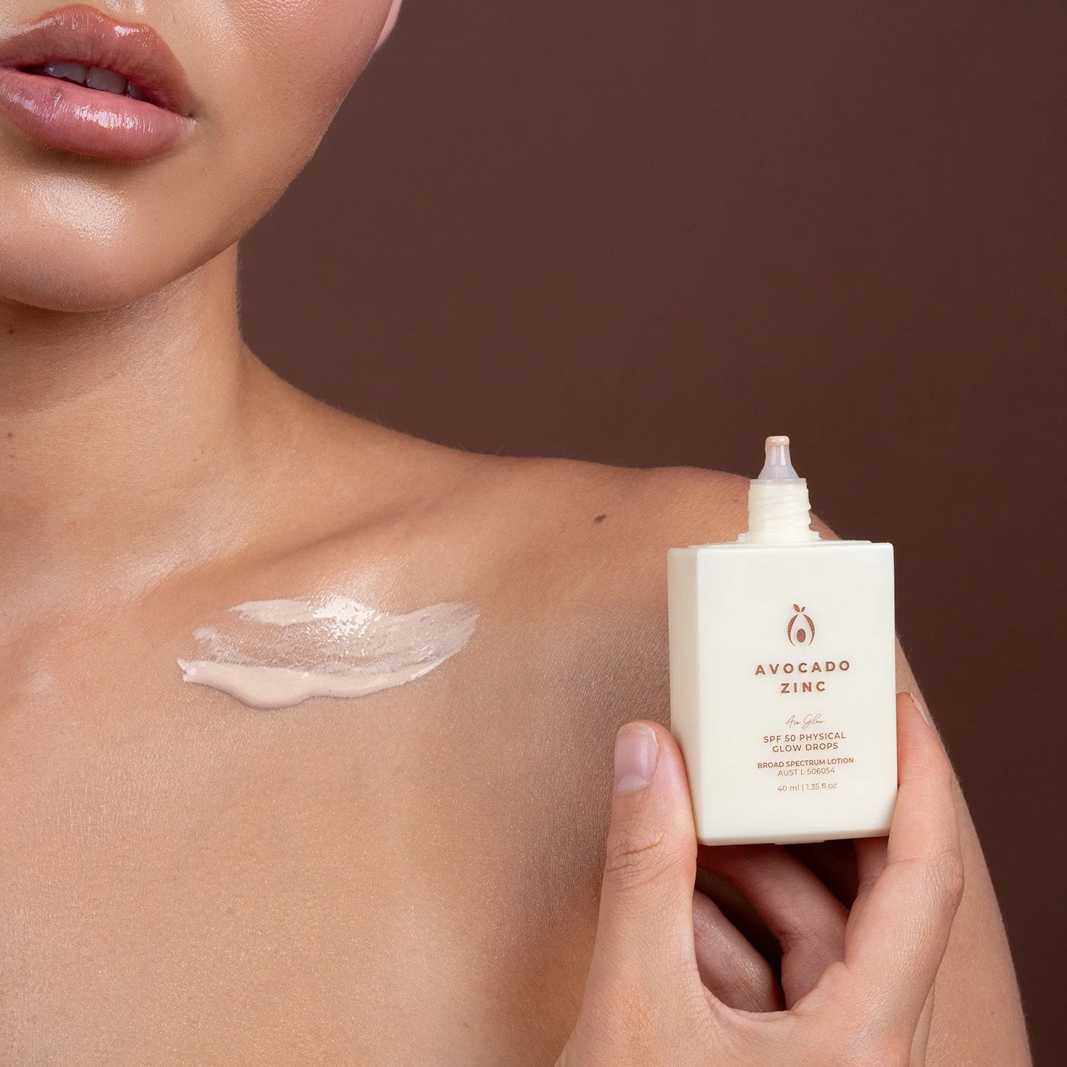 SPF 50 Physical Glow Drops - Image 3