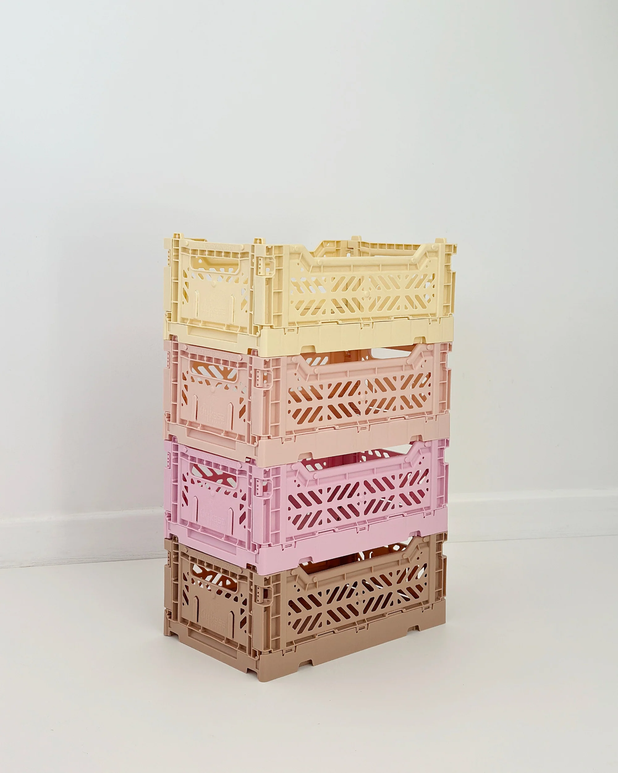 Folding Crates - Banana - Image 4