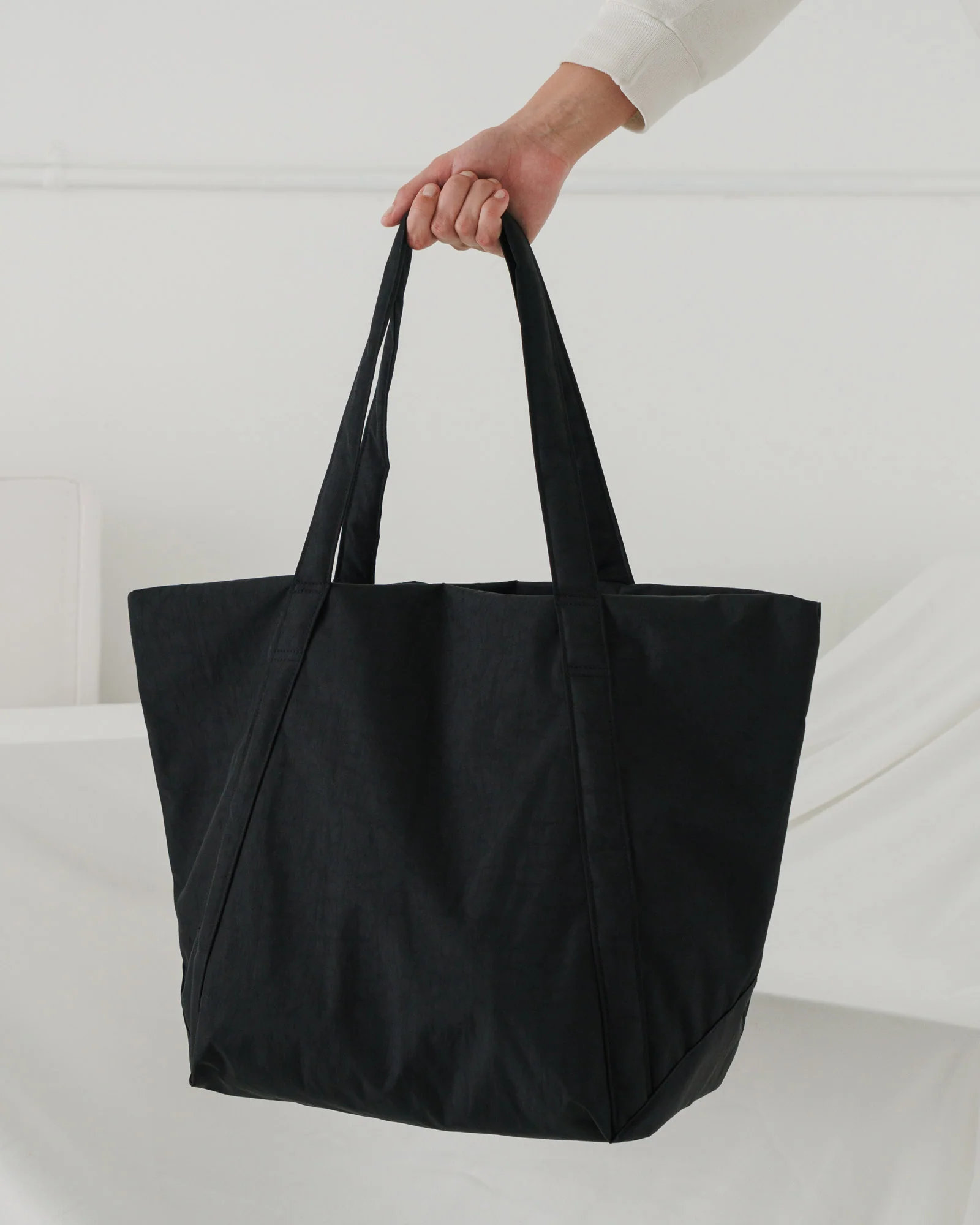 Cloud Bag - Black - Image 3