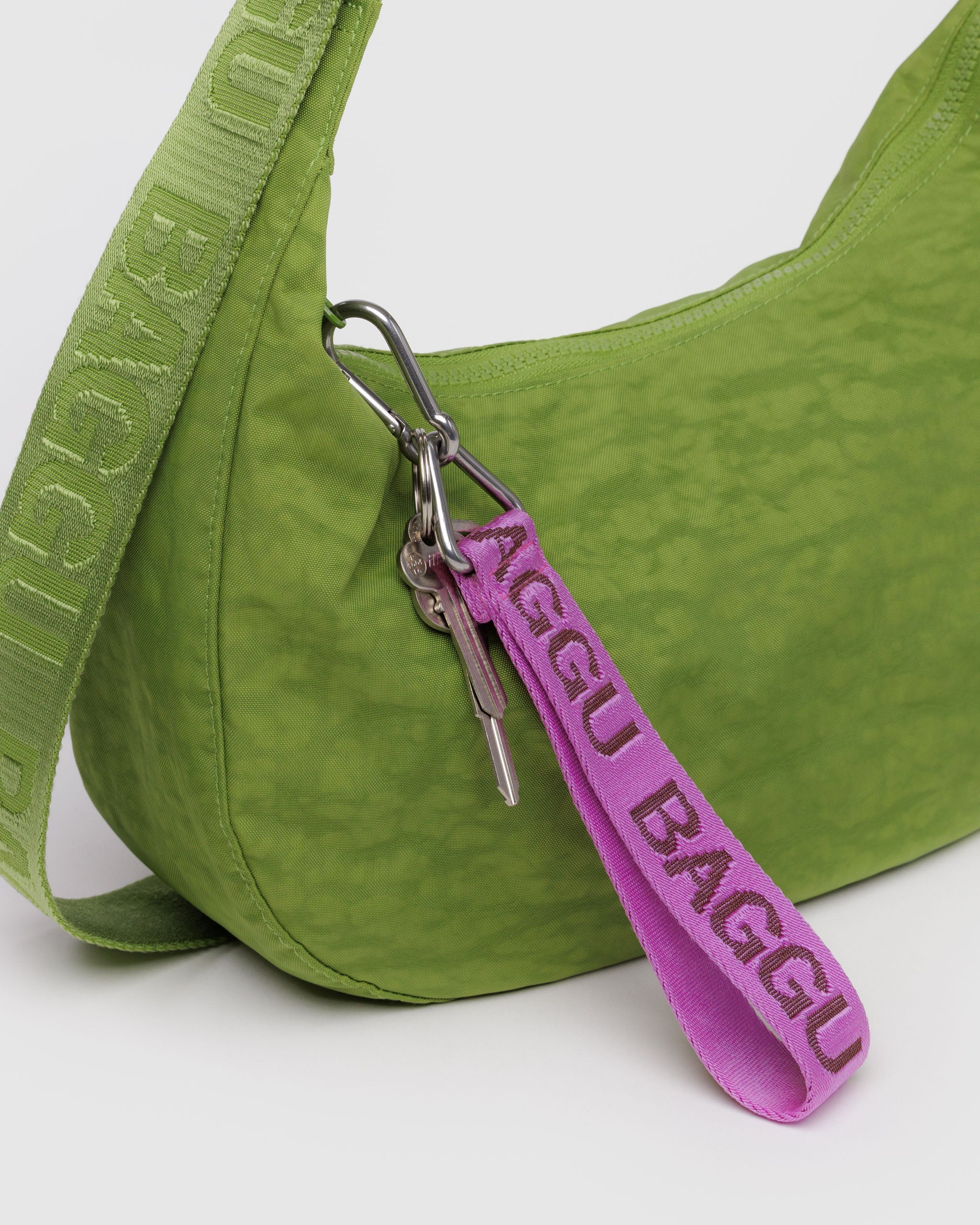 Logo Keychain - Pink - Image 4