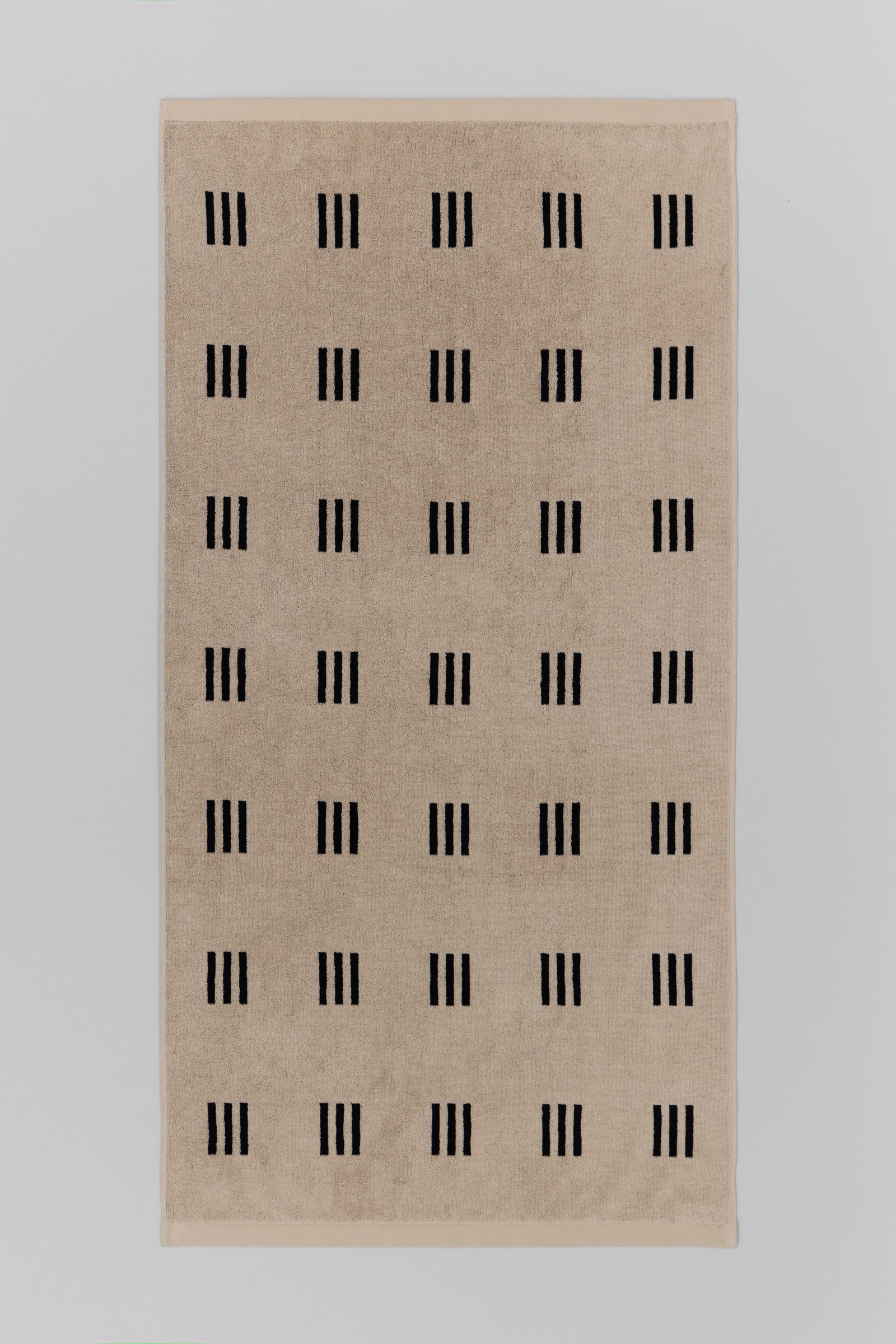 Claremont Bath Towel - Sand & Noir - Image 8