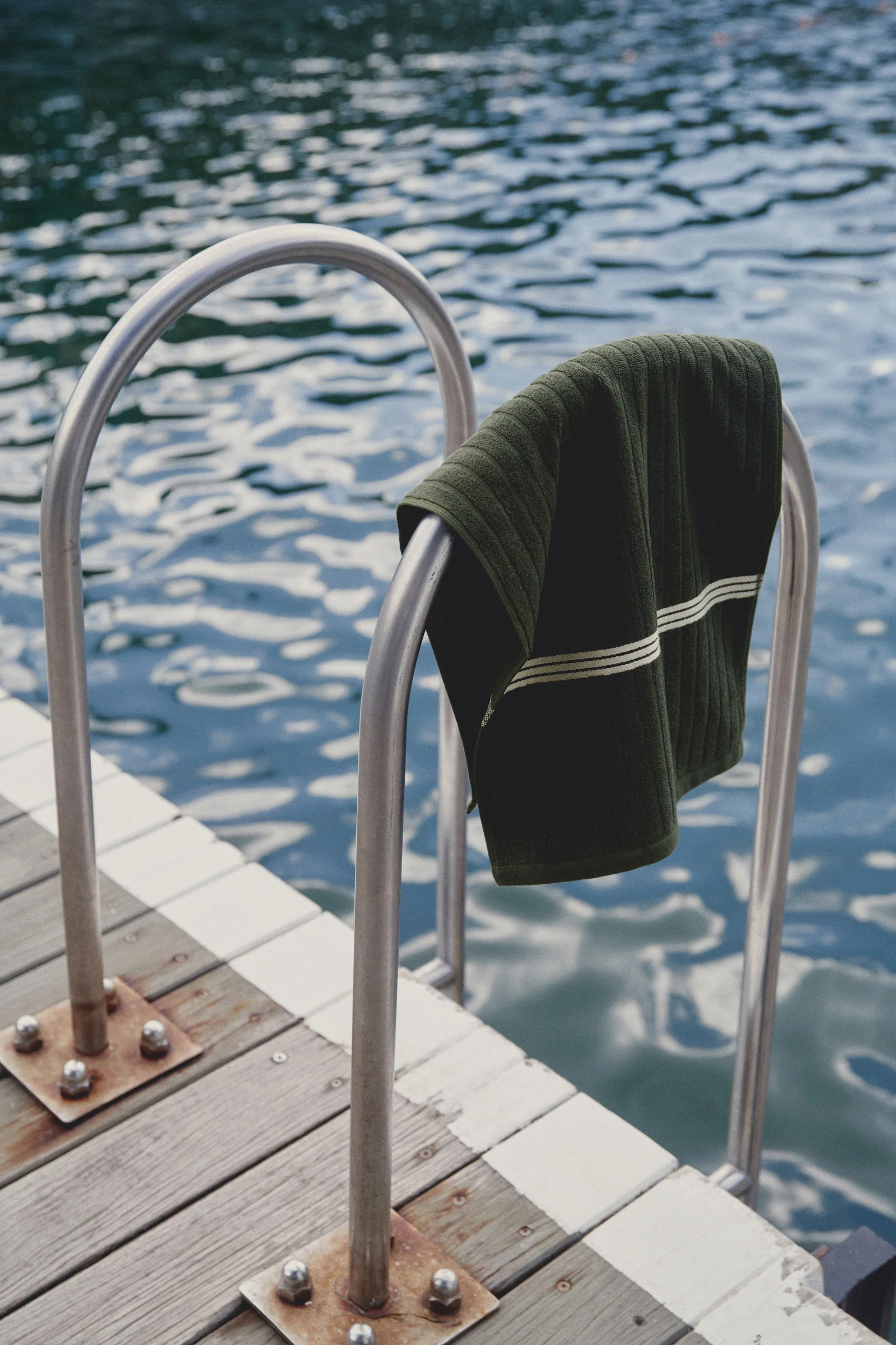 Emerald Hand Towel - Moss - Image 3