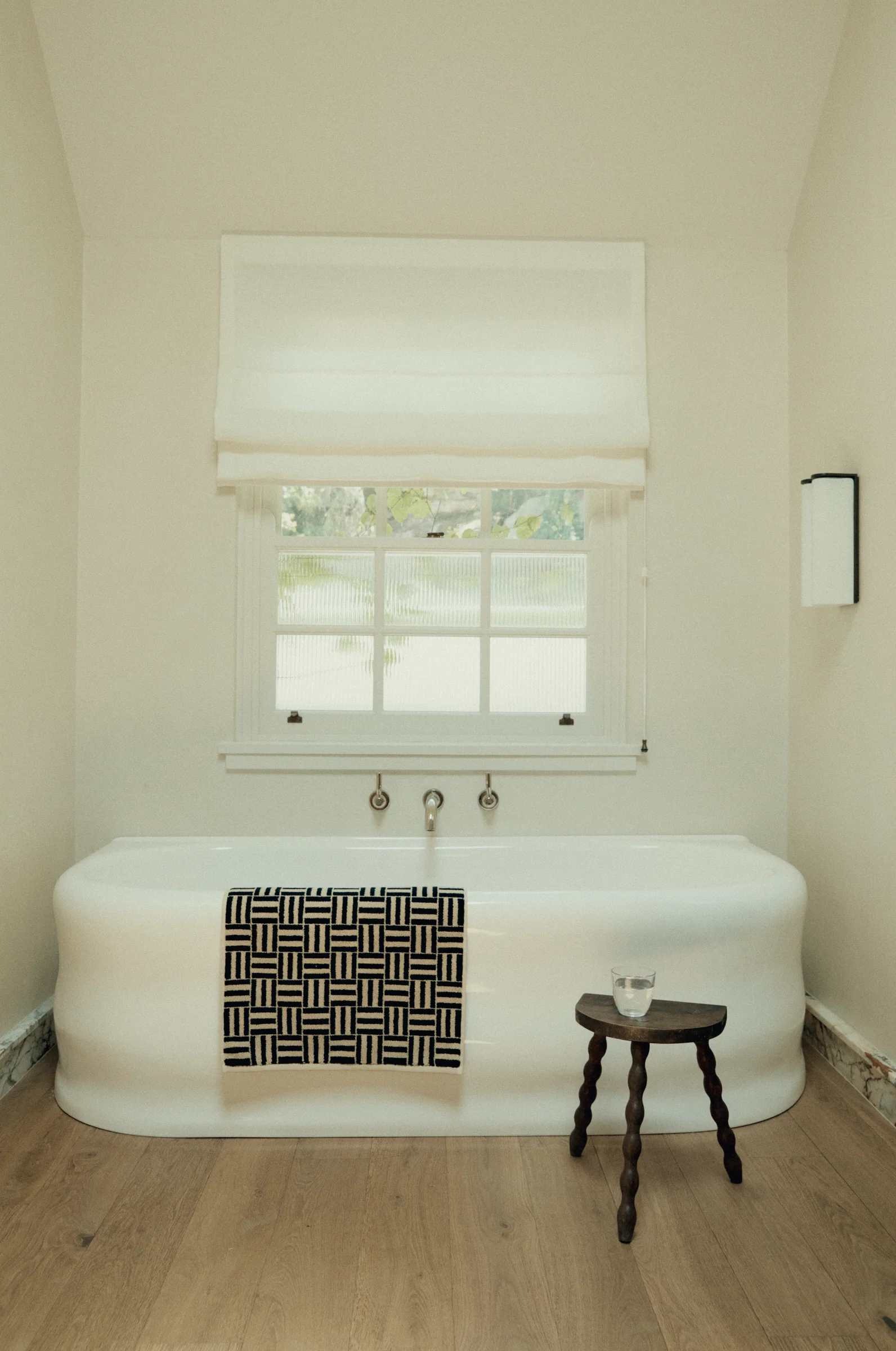 Saroma Bath Mat - Sand & Noir - Image 3