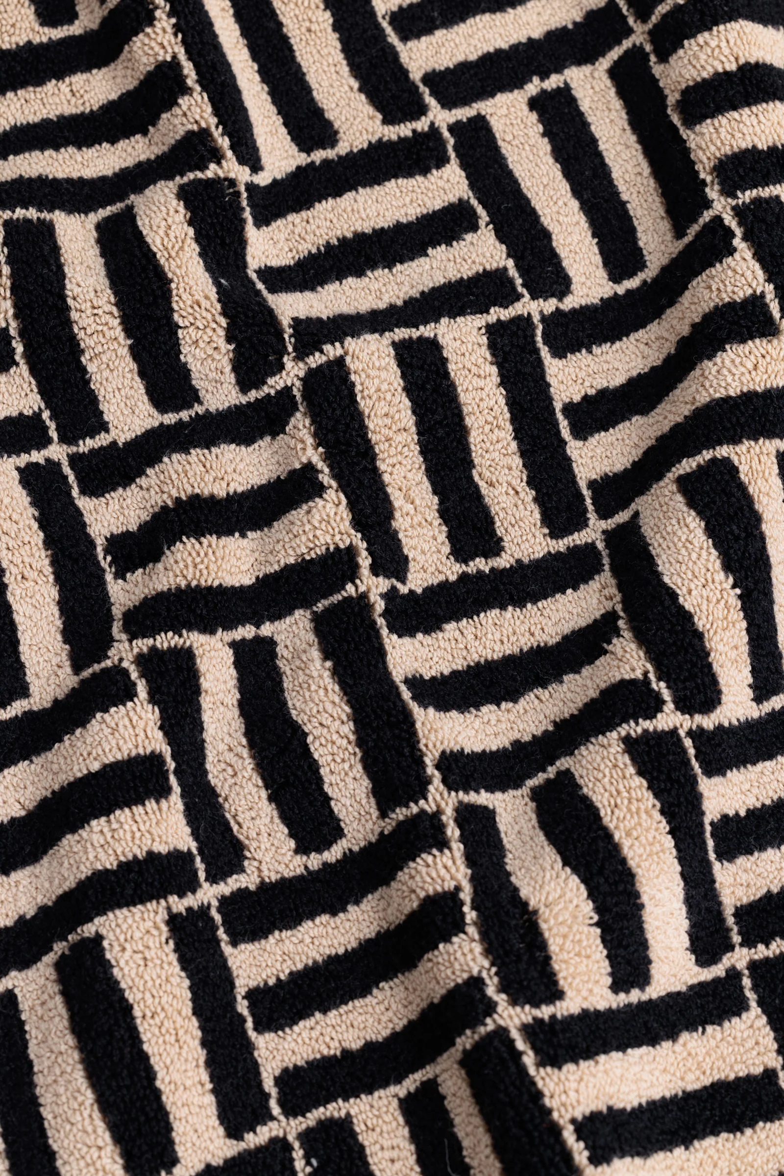 Saroma Bath Mat - Sand & Noir - Image 4