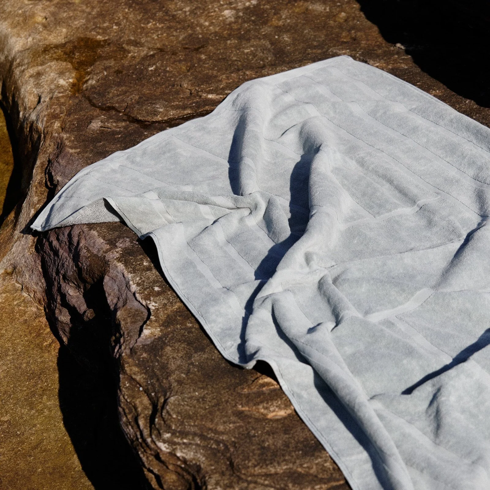 Woodford Pool Towel - Cement - Image 2