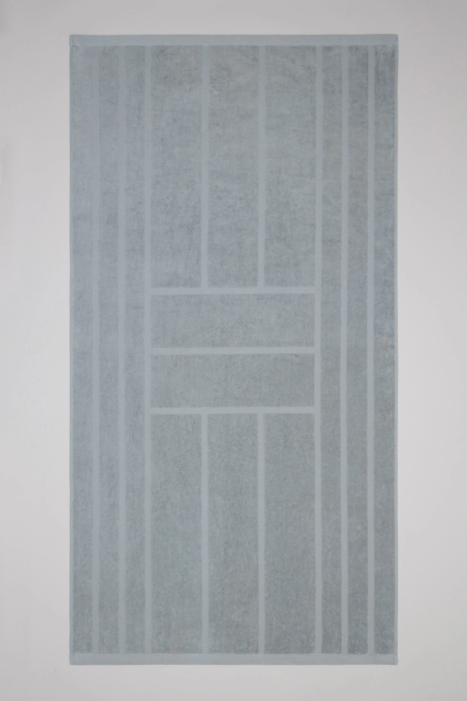 Woodford Pool Towel - Cement - Image 8