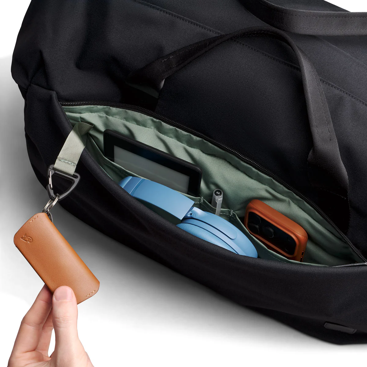 Classic Duffel Bag - Black - Image 6