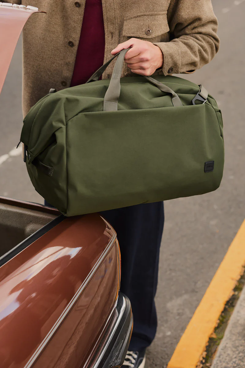 Classic Duffel Bag - Olive - Image 4