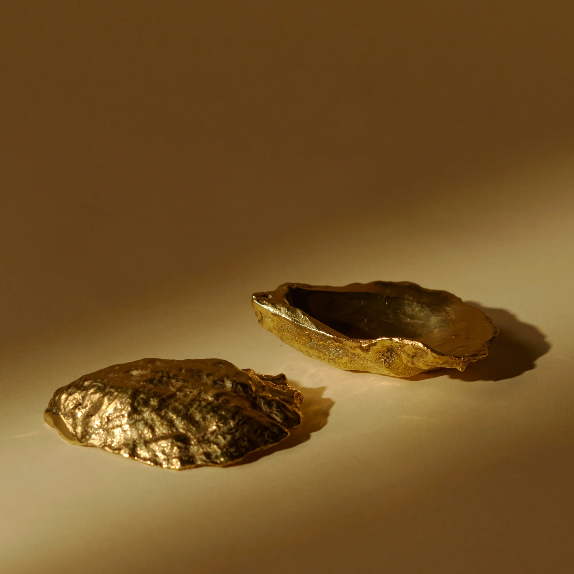 Brass Oyster Incense Holder - Image 6