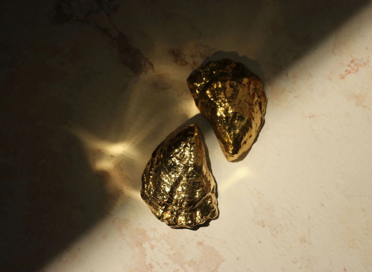 Brass Oyster Incense Holder - Image 7