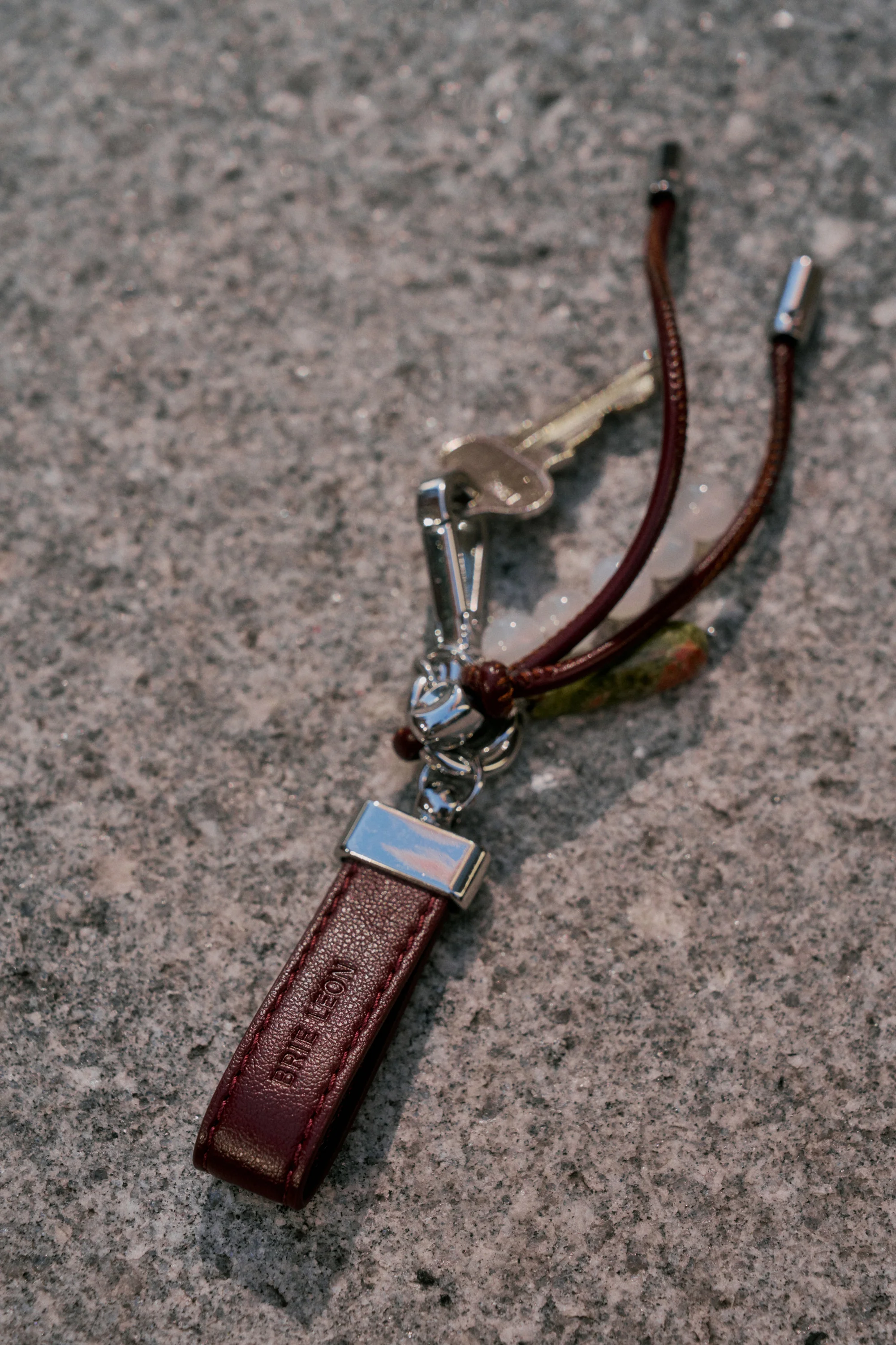 Fia Key Charm - Bordeaux - Image 3