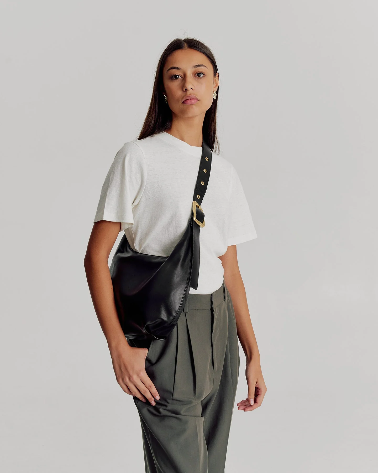 Large Everyday Croissant Bag - Black - Image 4