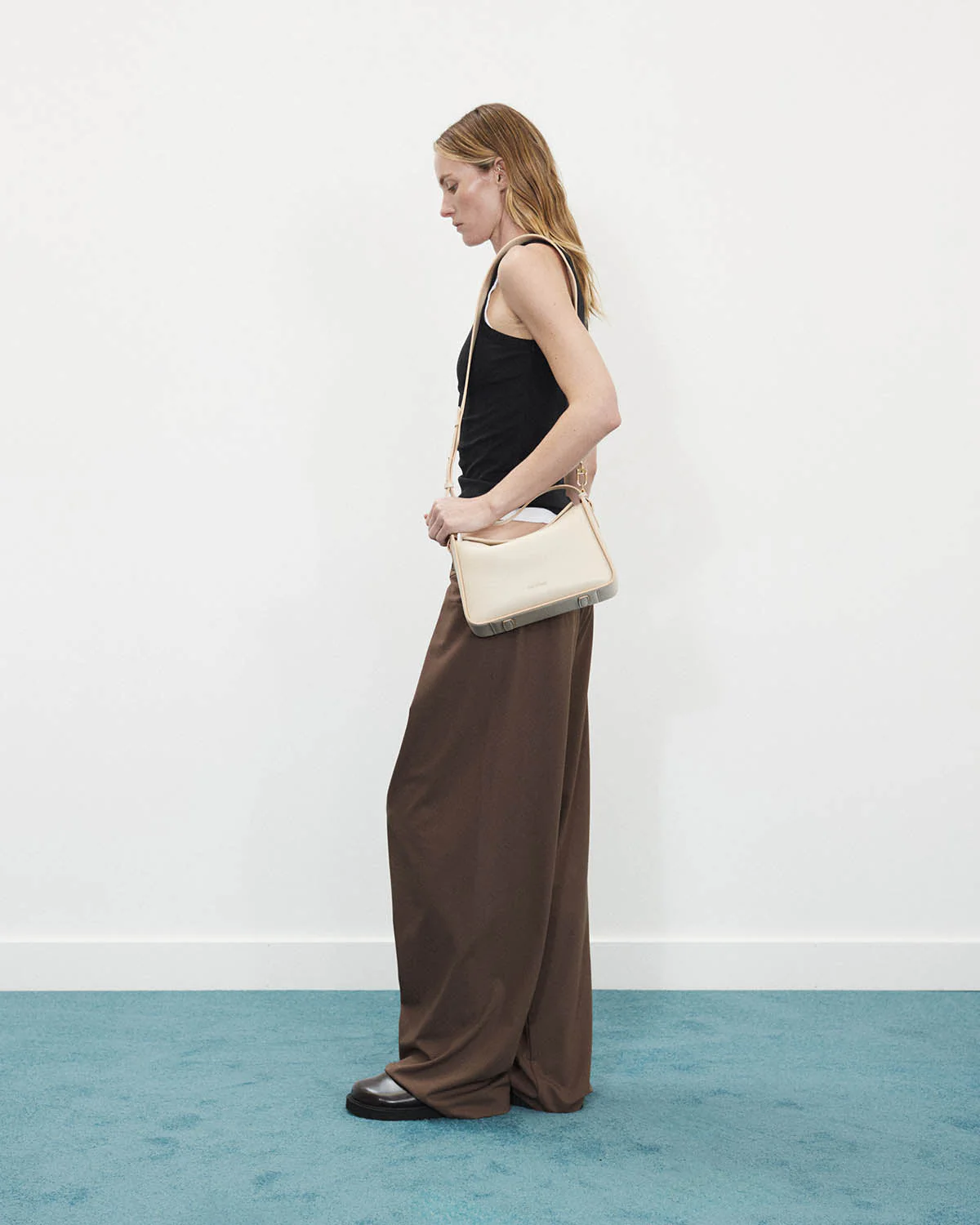 Clementine Bag - Oat with Gold - Image 4