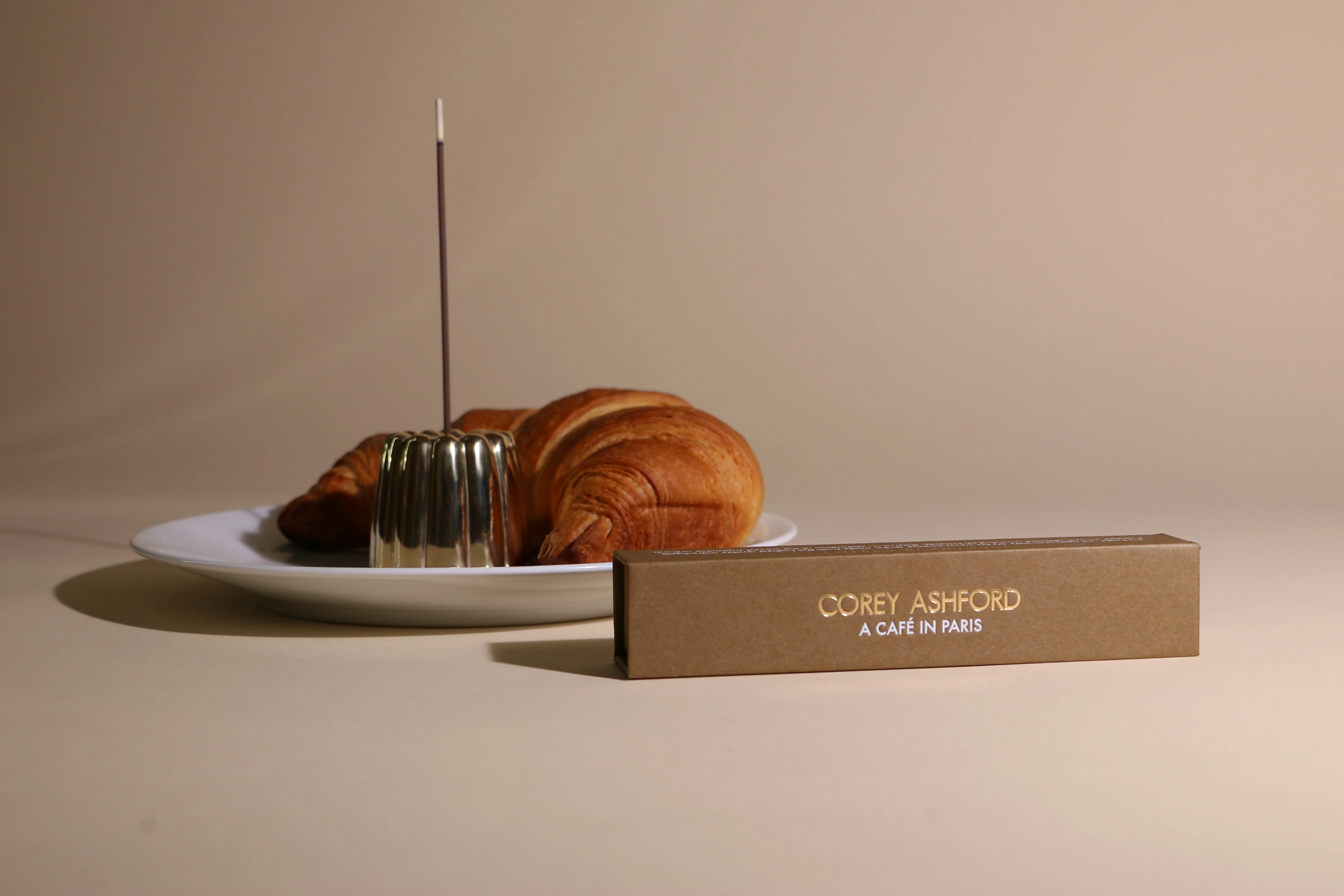 Incense - A Café in Paris - Image 5