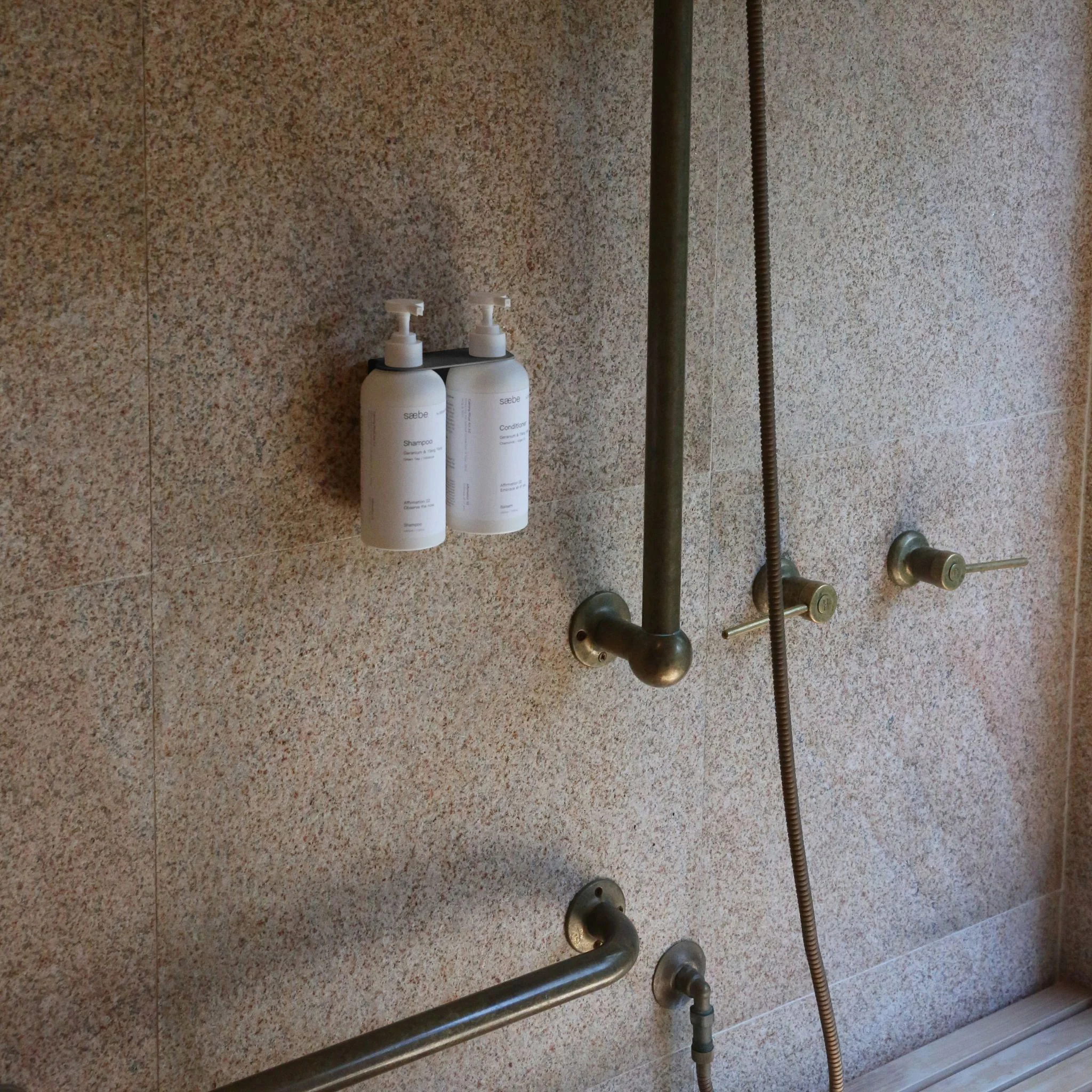 Floating Dual Soap Dispenser Holder - Image 2