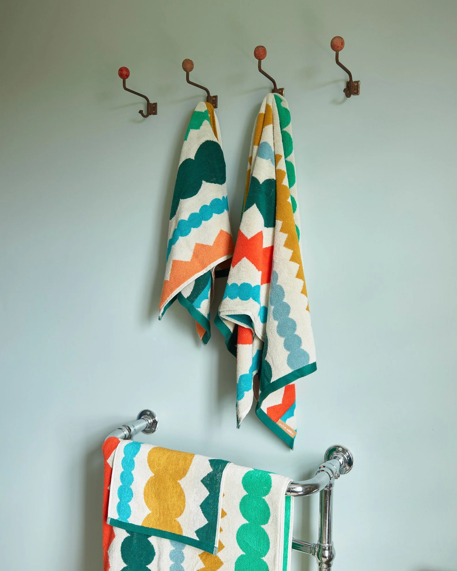 Mixed Fizz Towels - Image 2