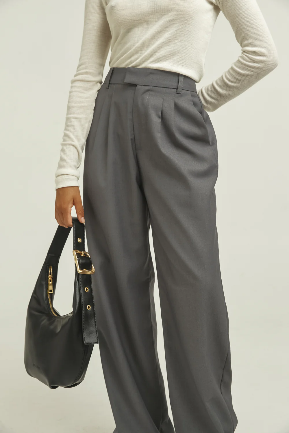 Everyday Croissant Bag - Black - Image 4