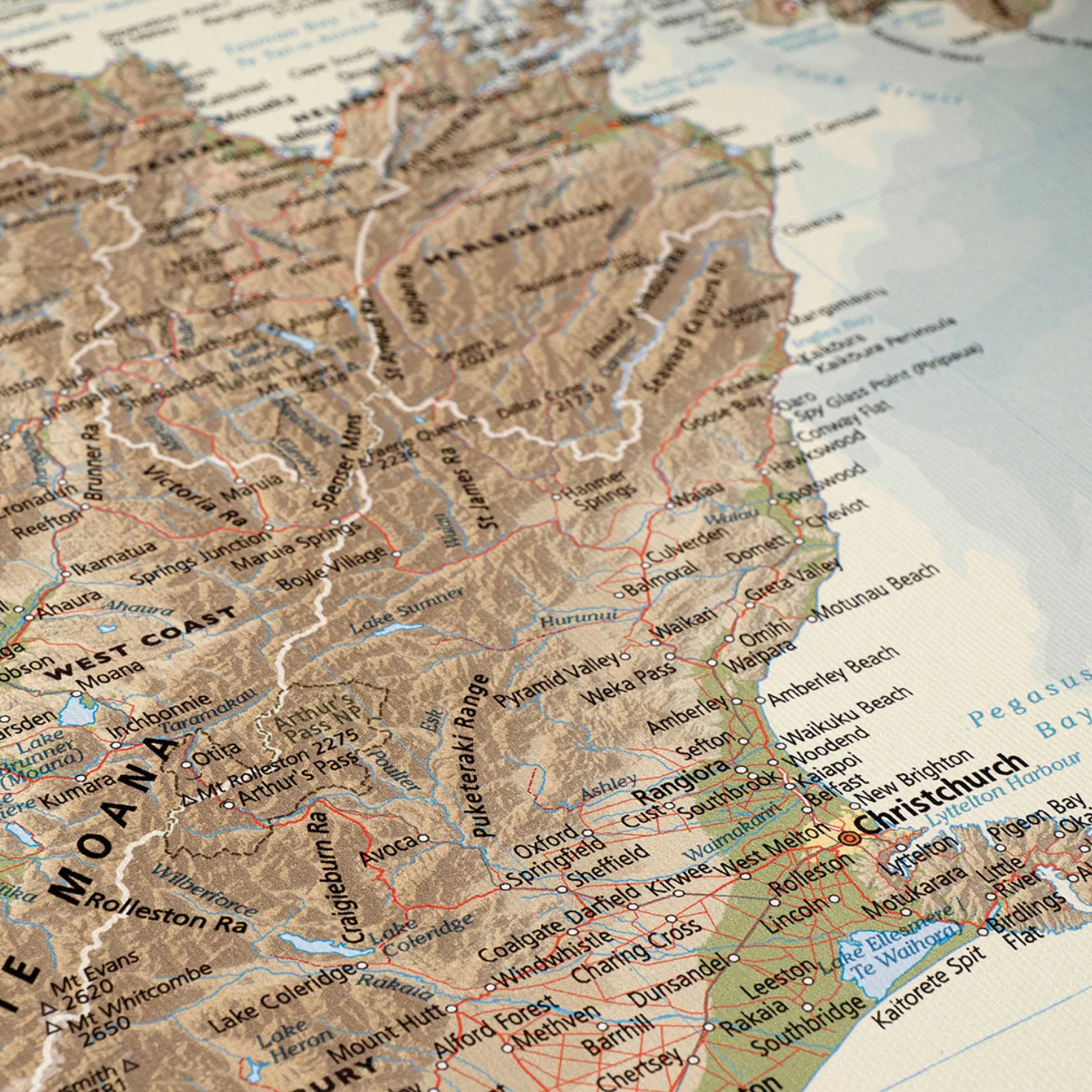 Hanging Canvas Map of Aotearoa/New Zealand - Image 3
