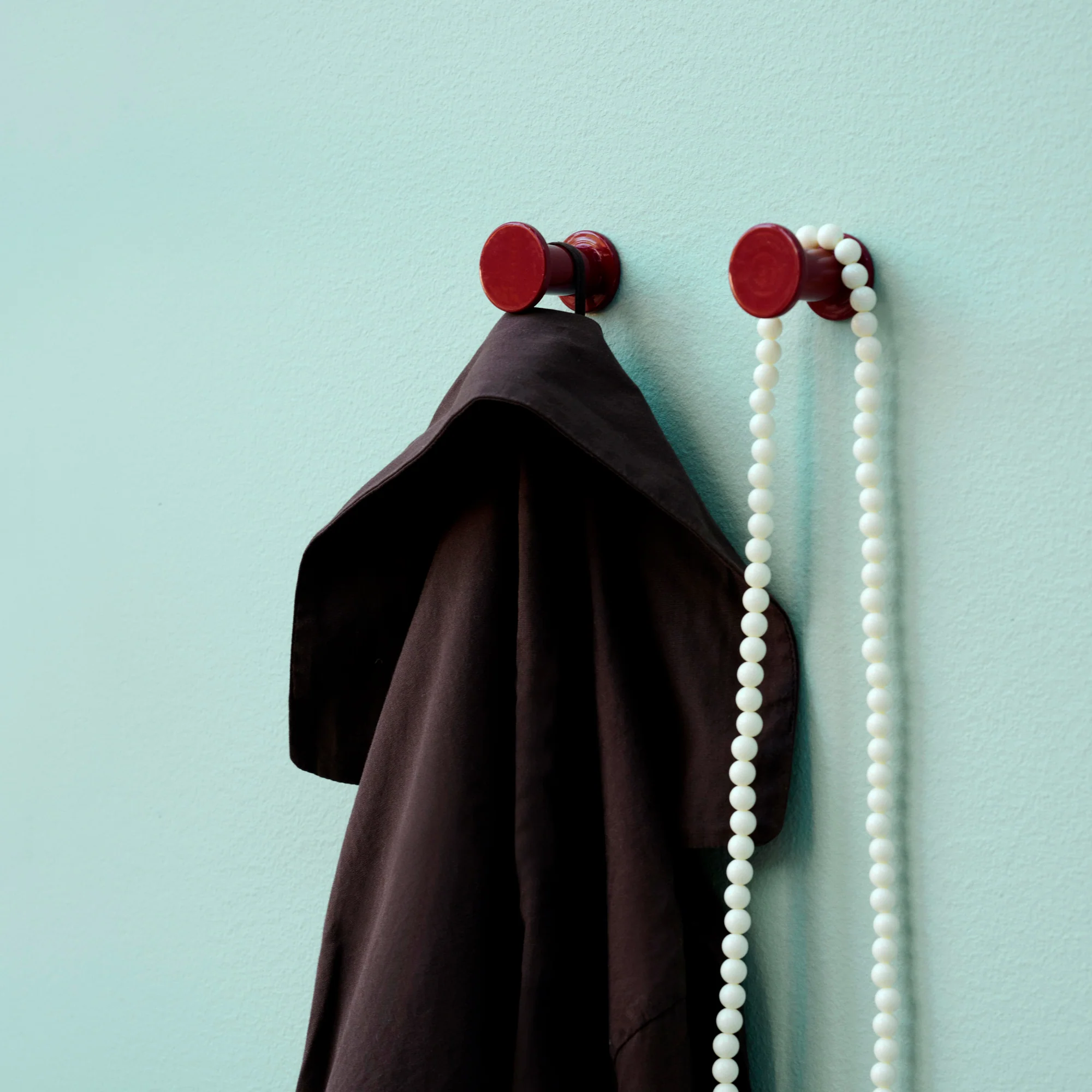 Bolt Hook Set - Red - Image 2