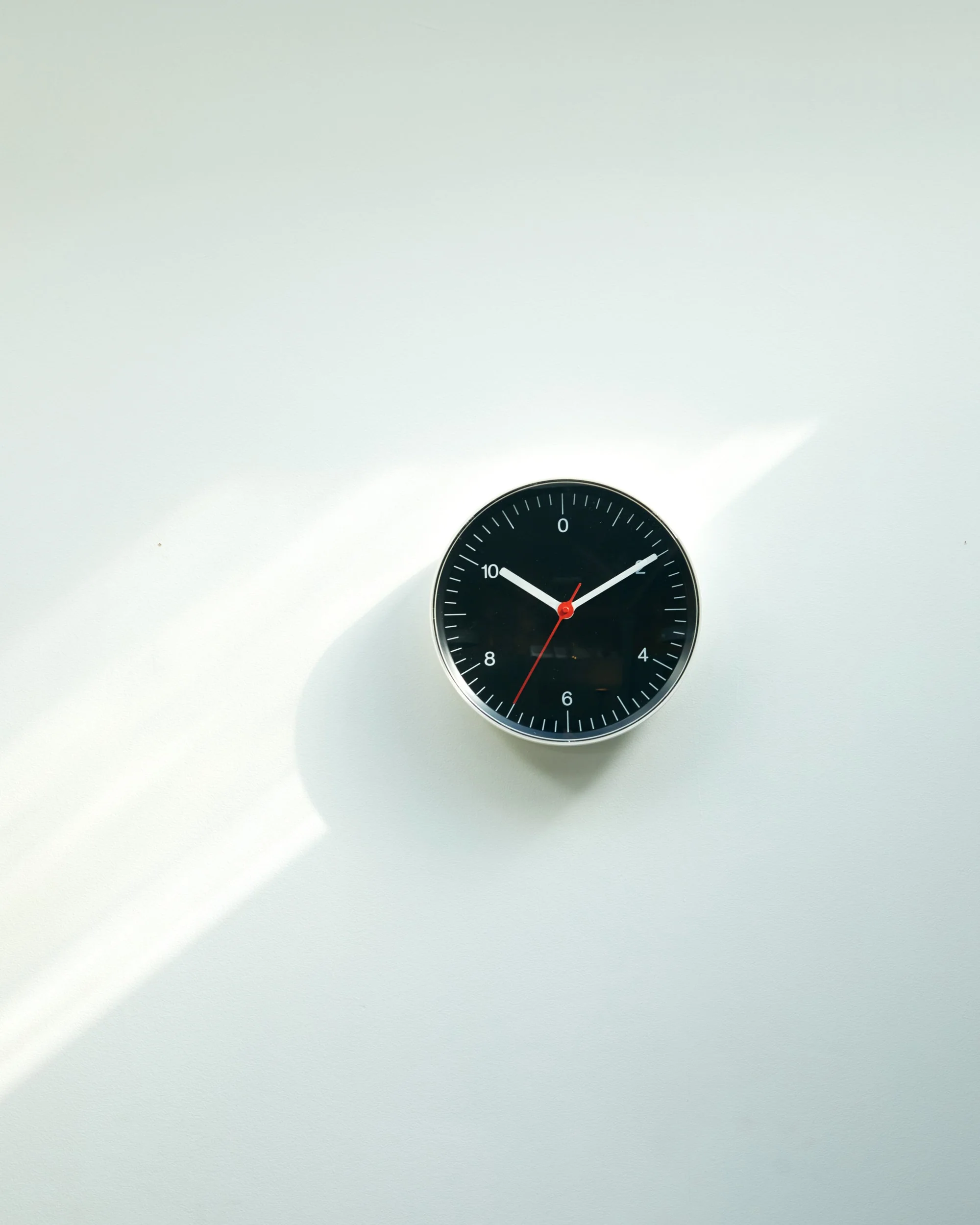 Wall Clock - Black - Image 5