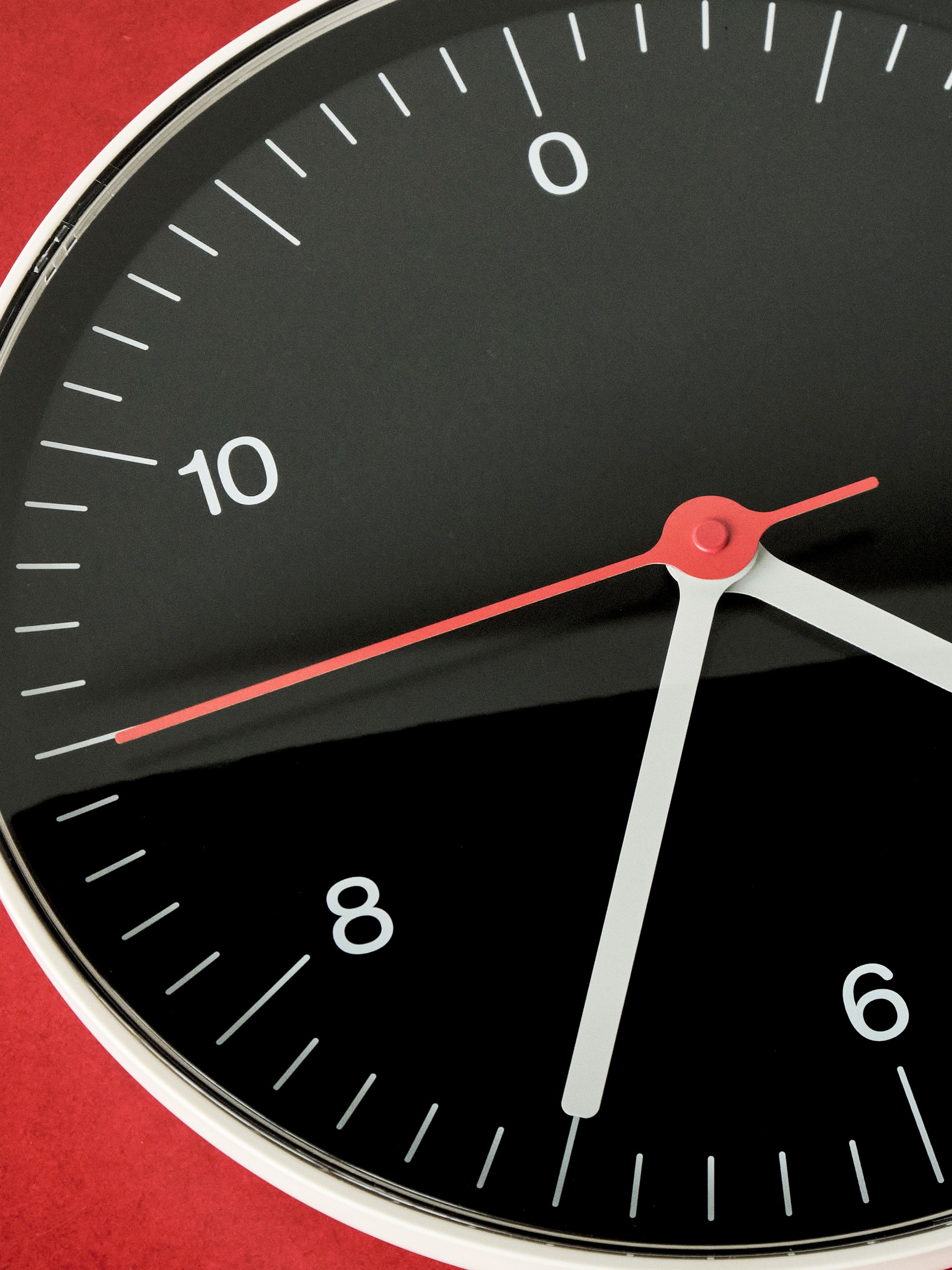 Wall Clock - Black - Image 6
