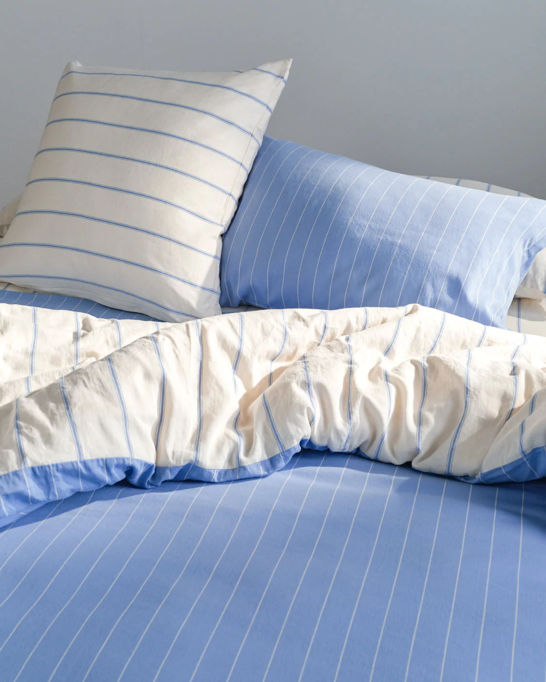 Versa Duvet Cover - Cloud & Capri - Image 2