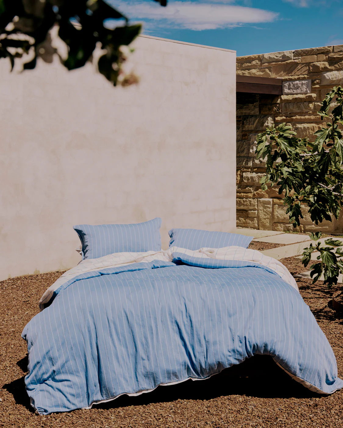 Versa Duvet Cover - Cloud & Capri - Image 4
