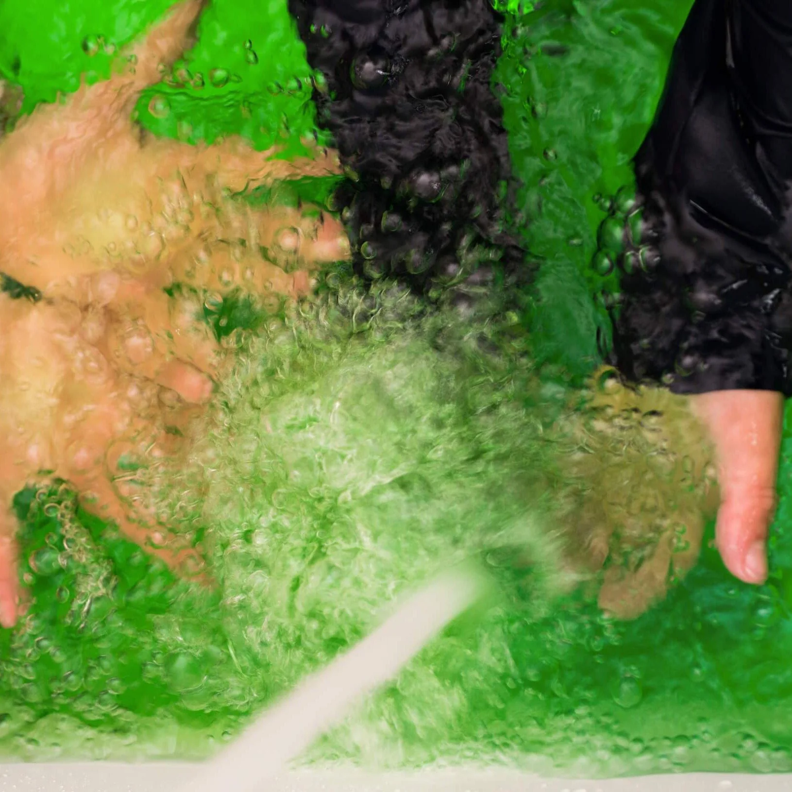 Coloured Bath Drops - Image 4