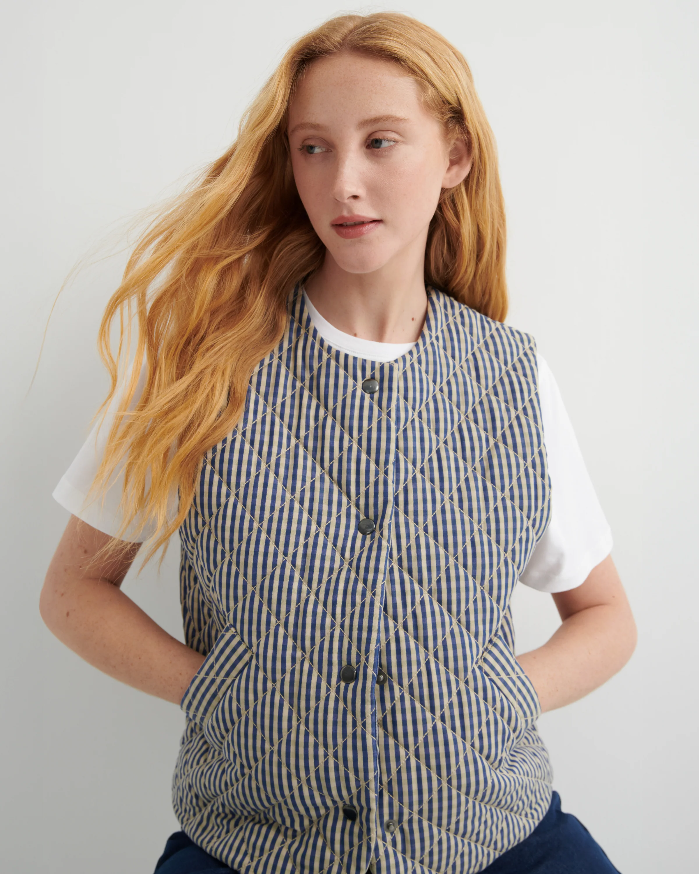 Quilter Check Vest - Image 5