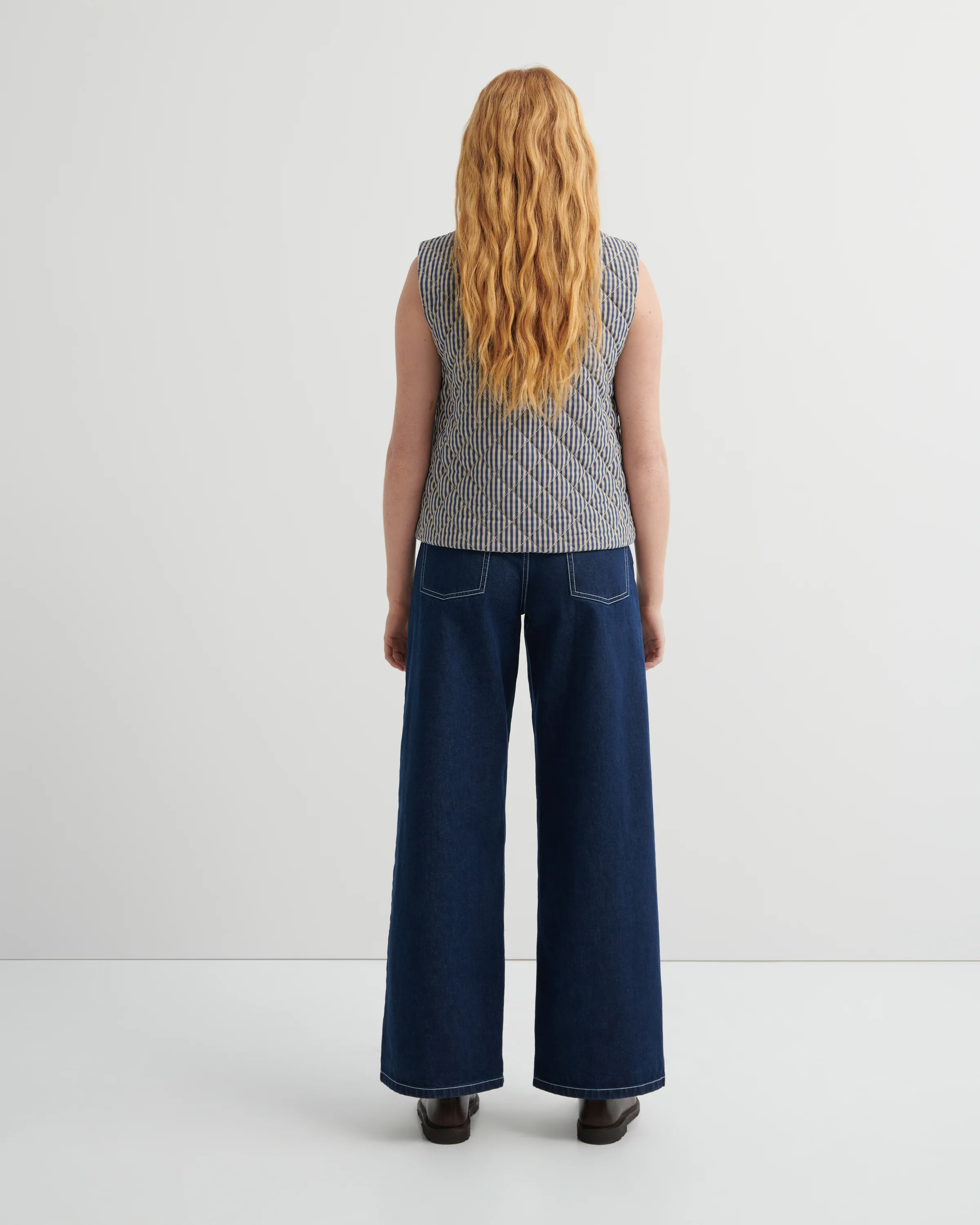 Quilter Check Vest - Image 9