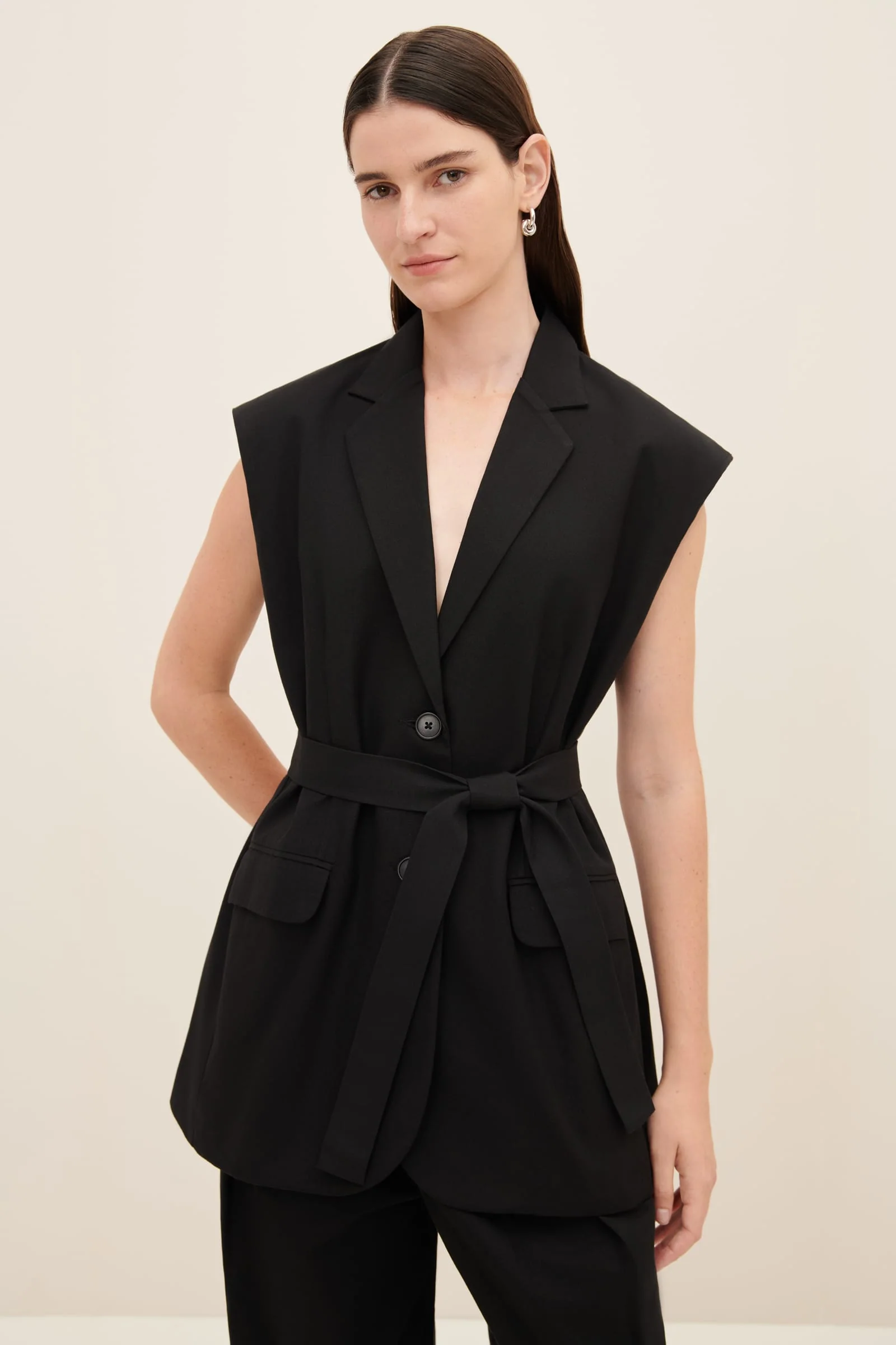 Lena Sleeveless Blazer - Image 6