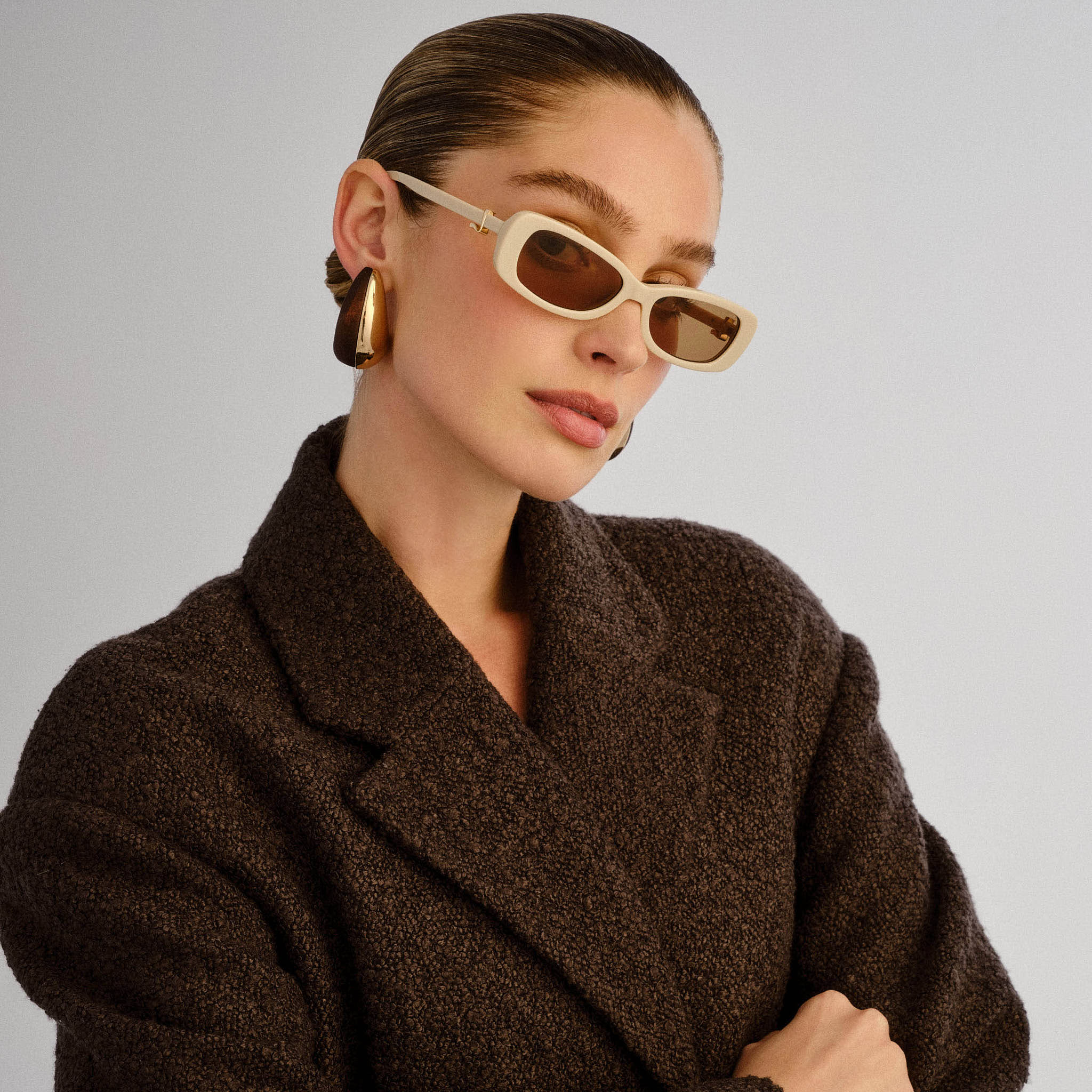 The Bella - Beige - Image 4