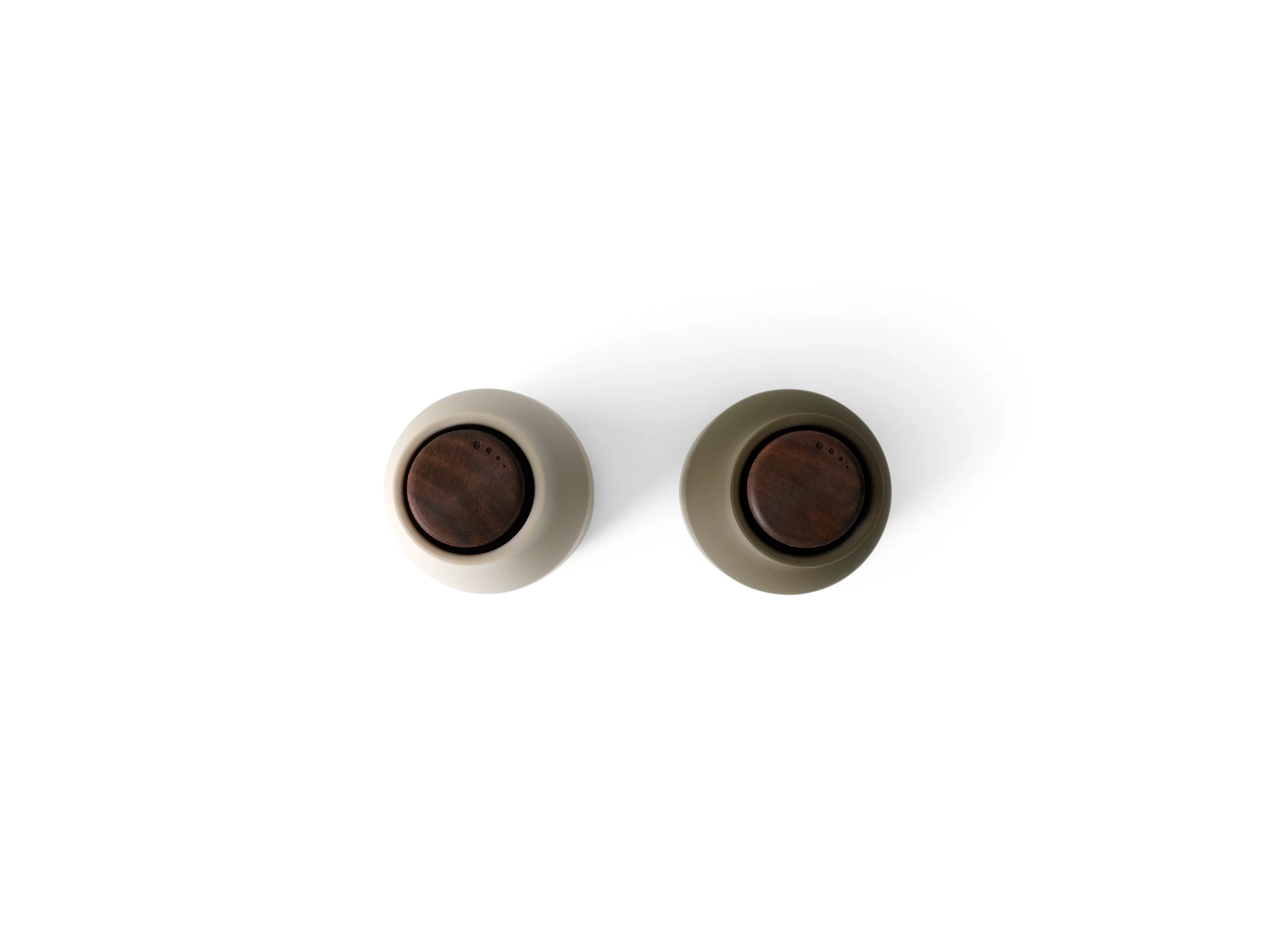 Salt & Pepper Grinders - Beige & Green - Image 7