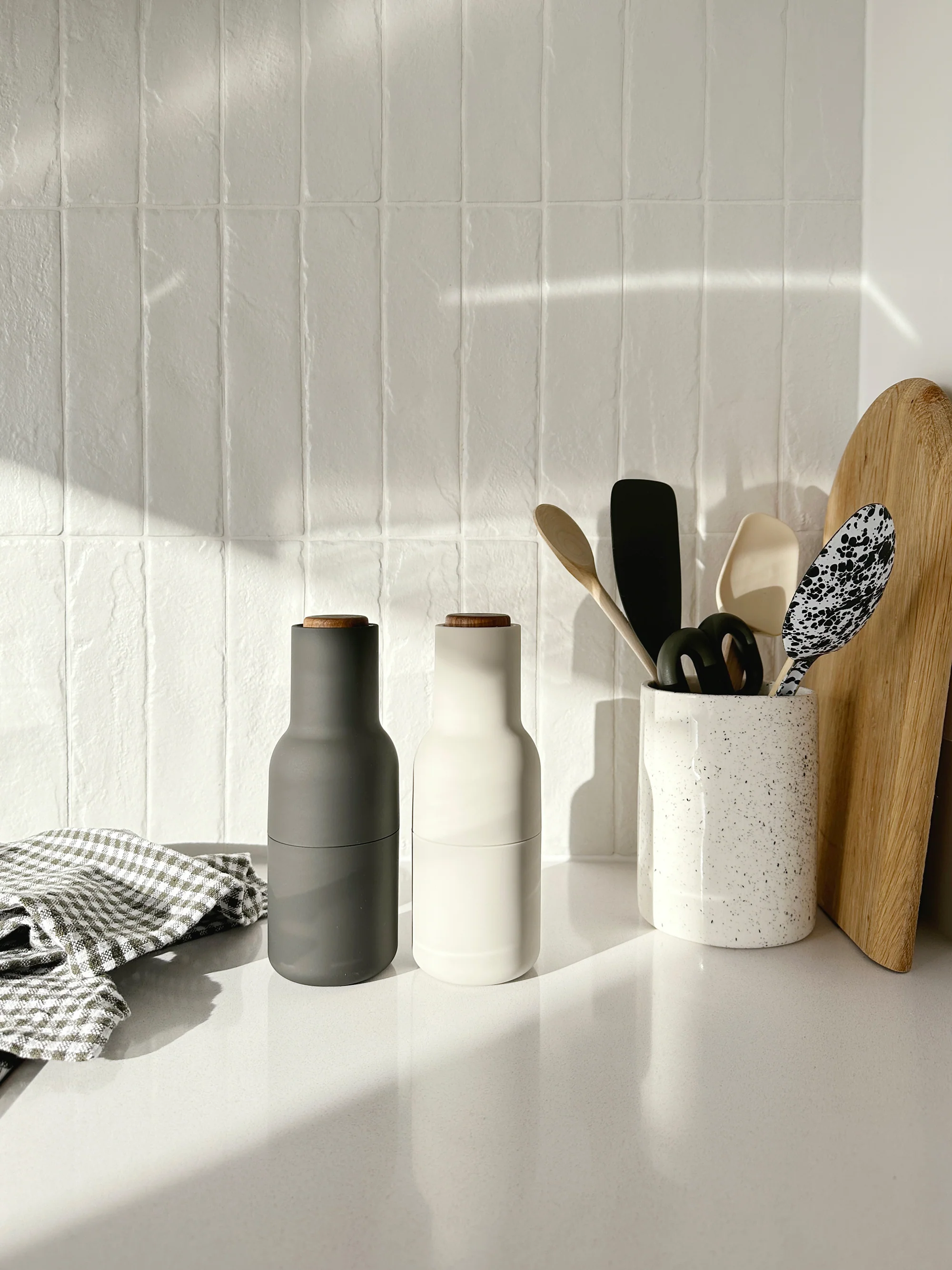 Salt & Pepper Grinders - Ash, Carbon & Walnut - Image 4