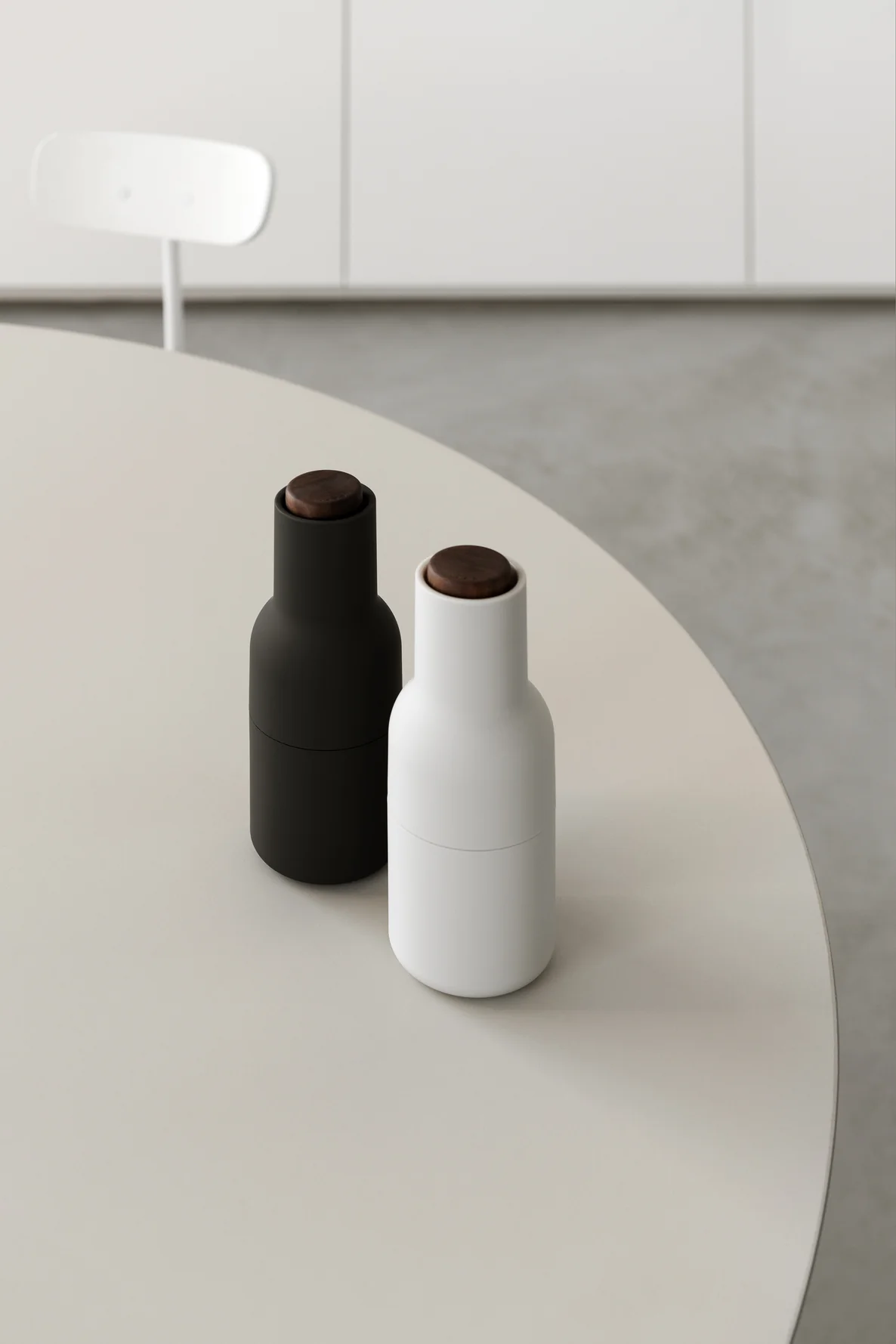 Salt & Pepper Grinders - Ash, Carbon & Walnut - Image 6
