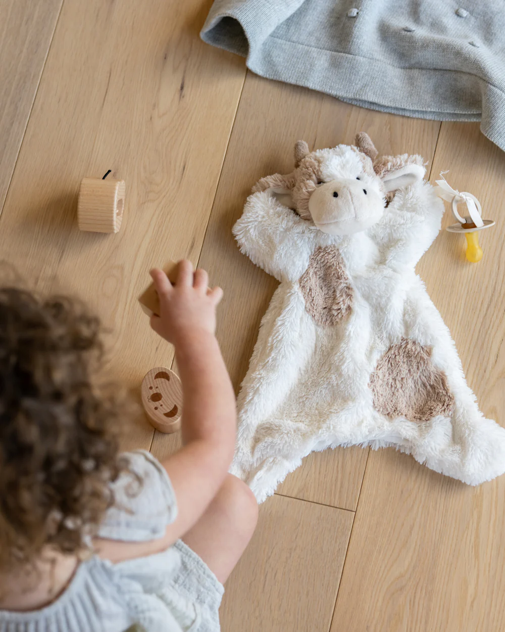 Clover the Cow Cuddly - Image 3