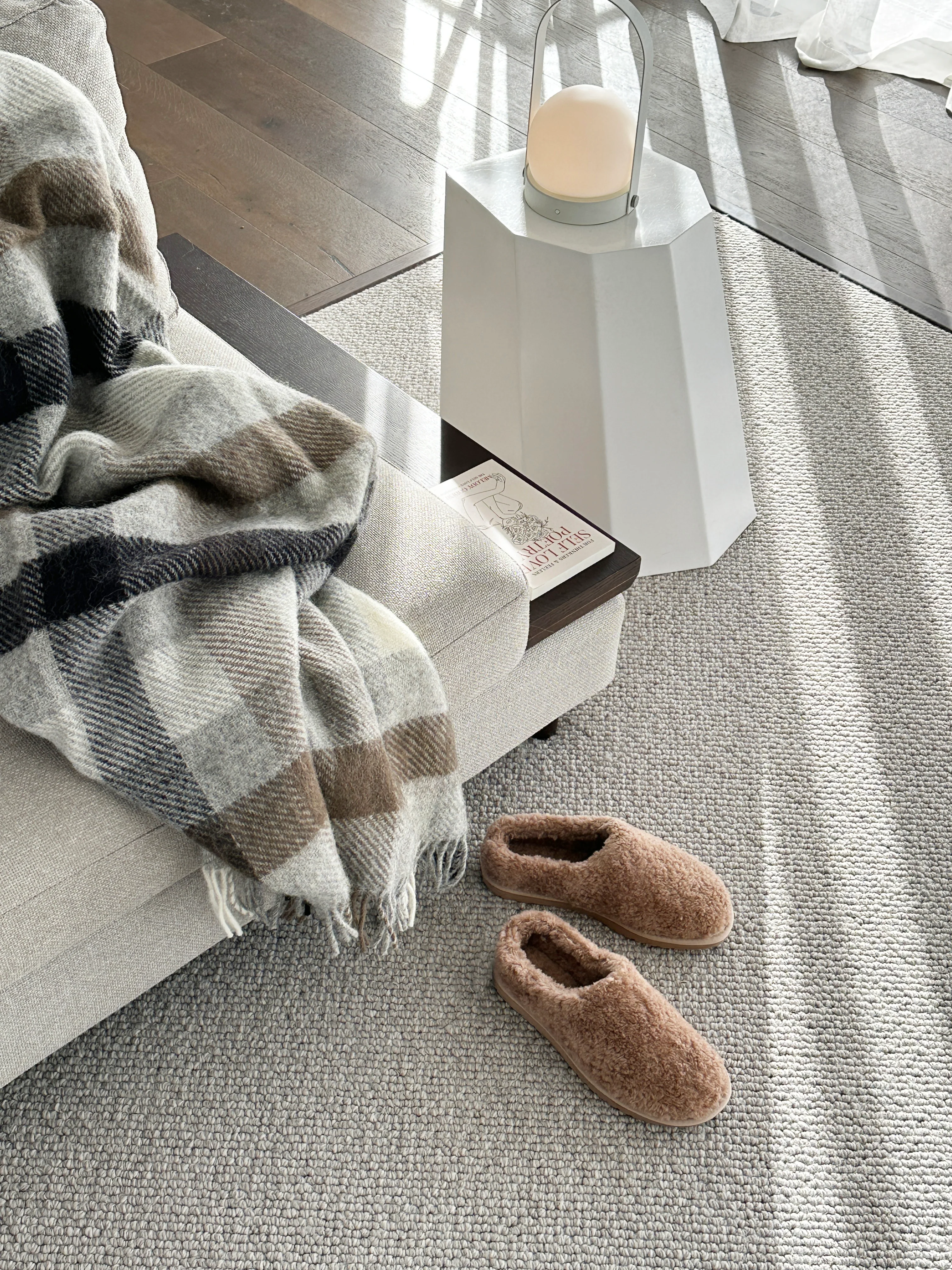 NZ Lambswool Throw - Gotland Grey - Image 4