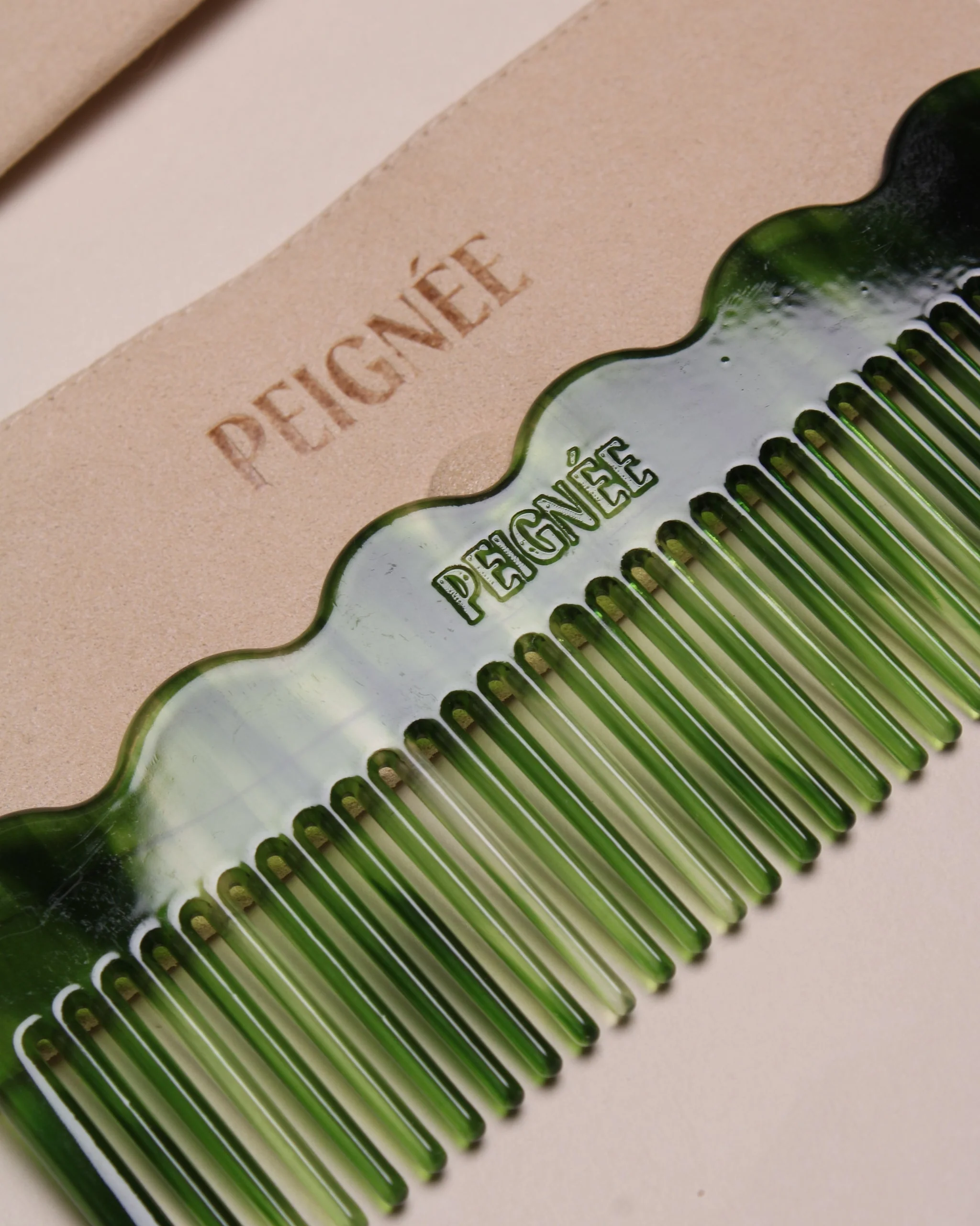 Signature Comb - Emerald - Image 2