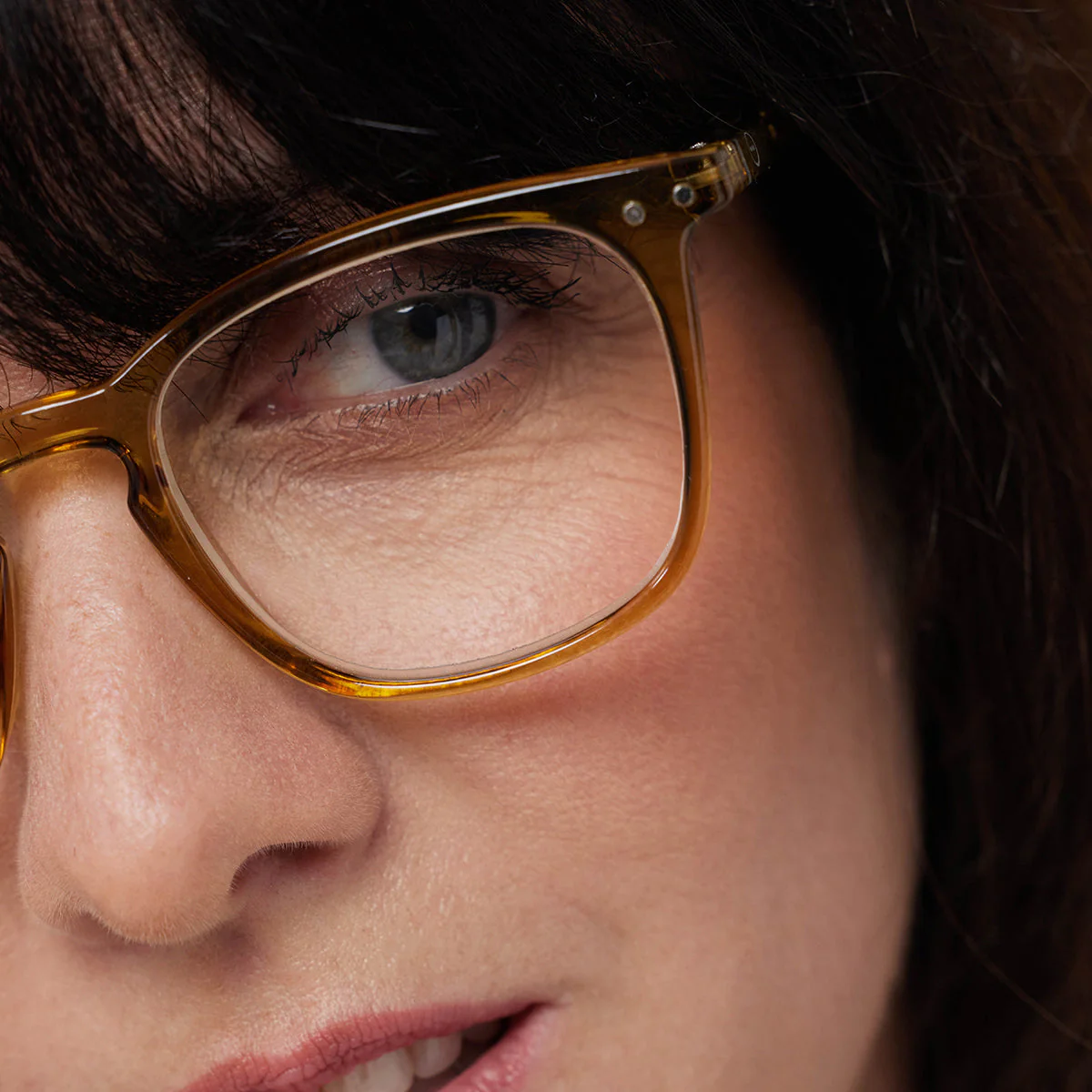 Reading Glasses E - Golden Green - Image 3