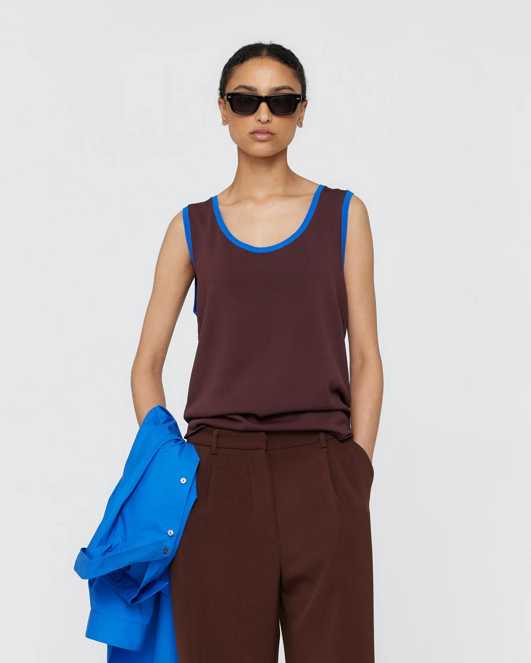 Hans Tank - Red Brown & Cobalt