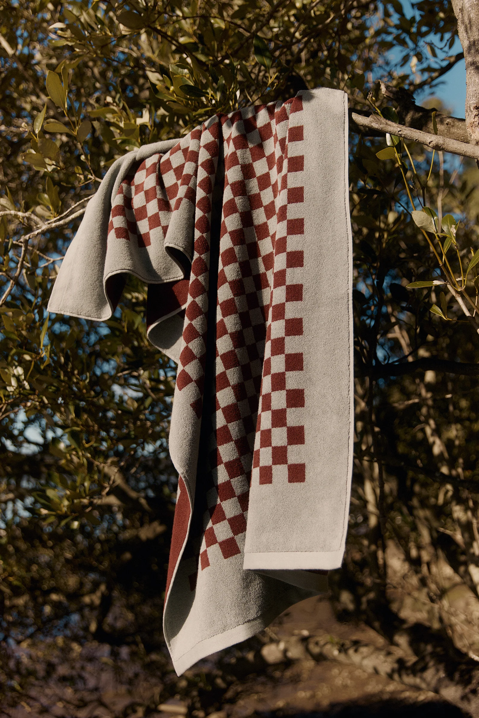 Roman Pool Towel - Cement & Rhus - Image 4