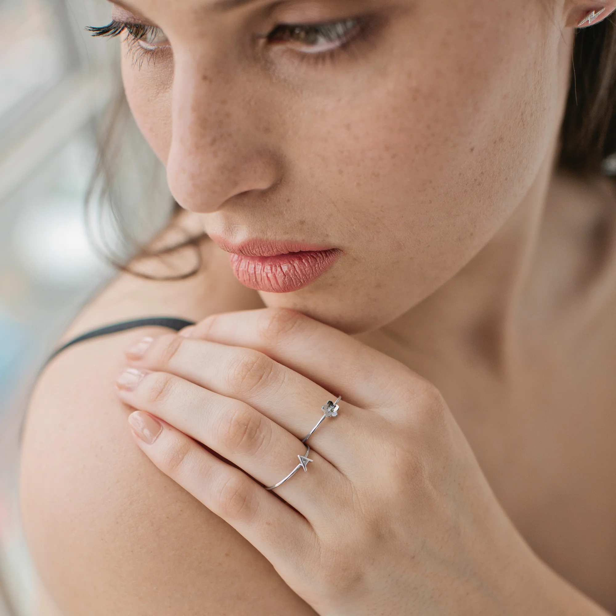 Daisy Day Ring - Image 3