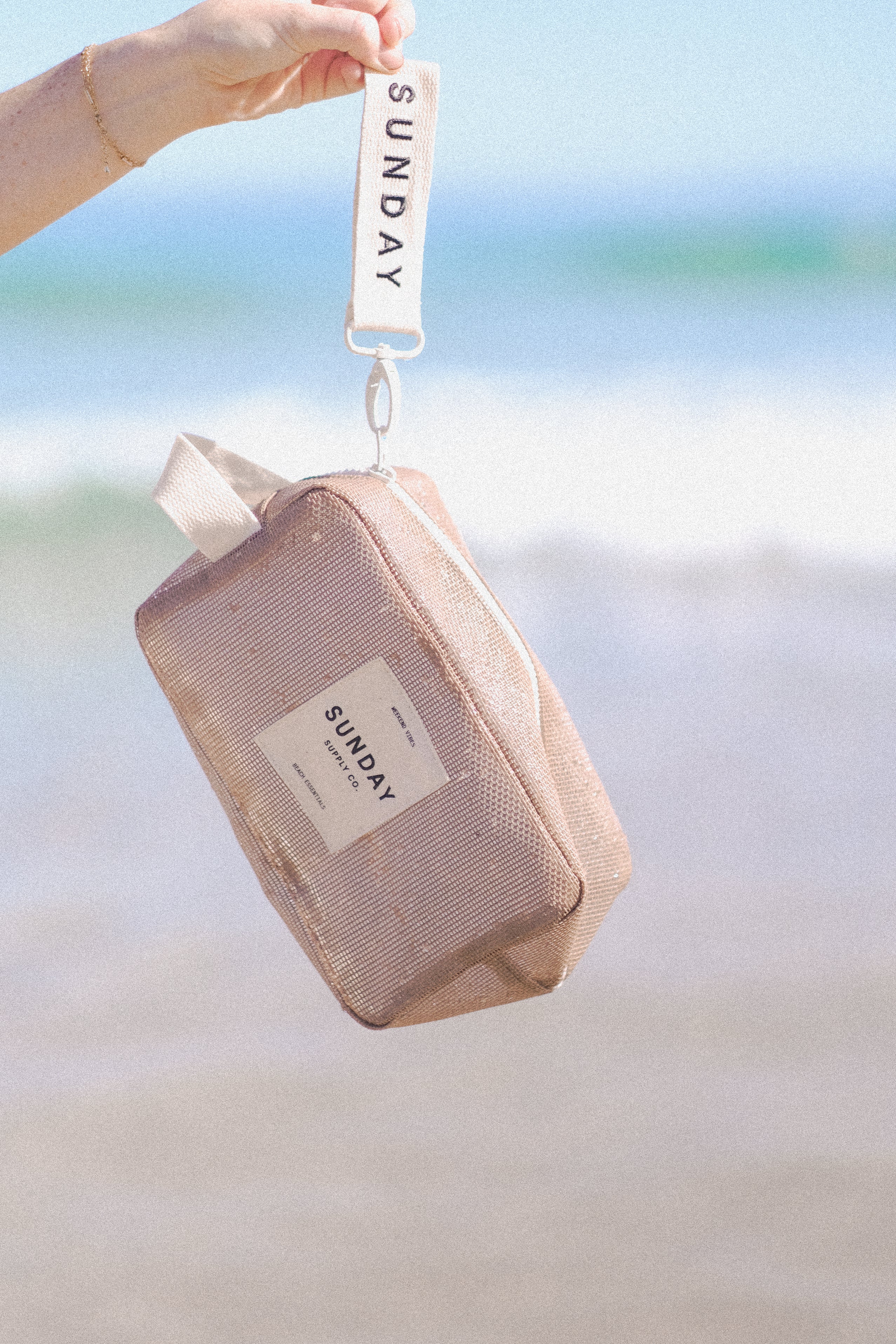 Husk Mesh Pouch - Image 6