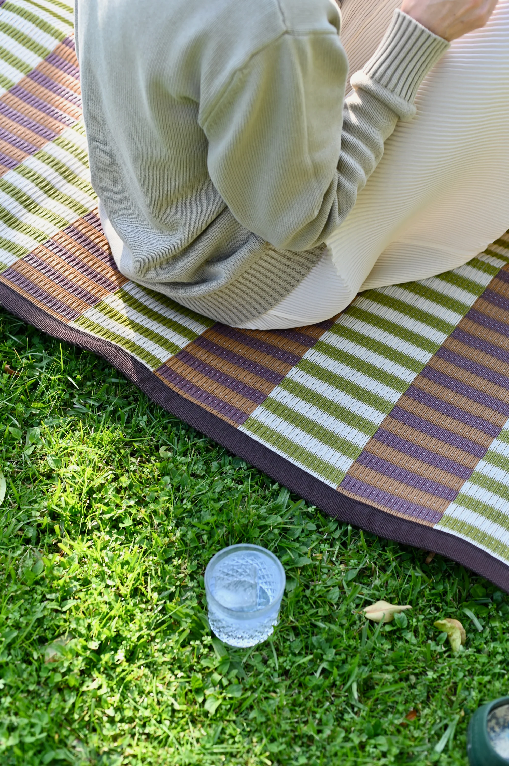 Woven Outdoor Mat - Bonsai - Image 4