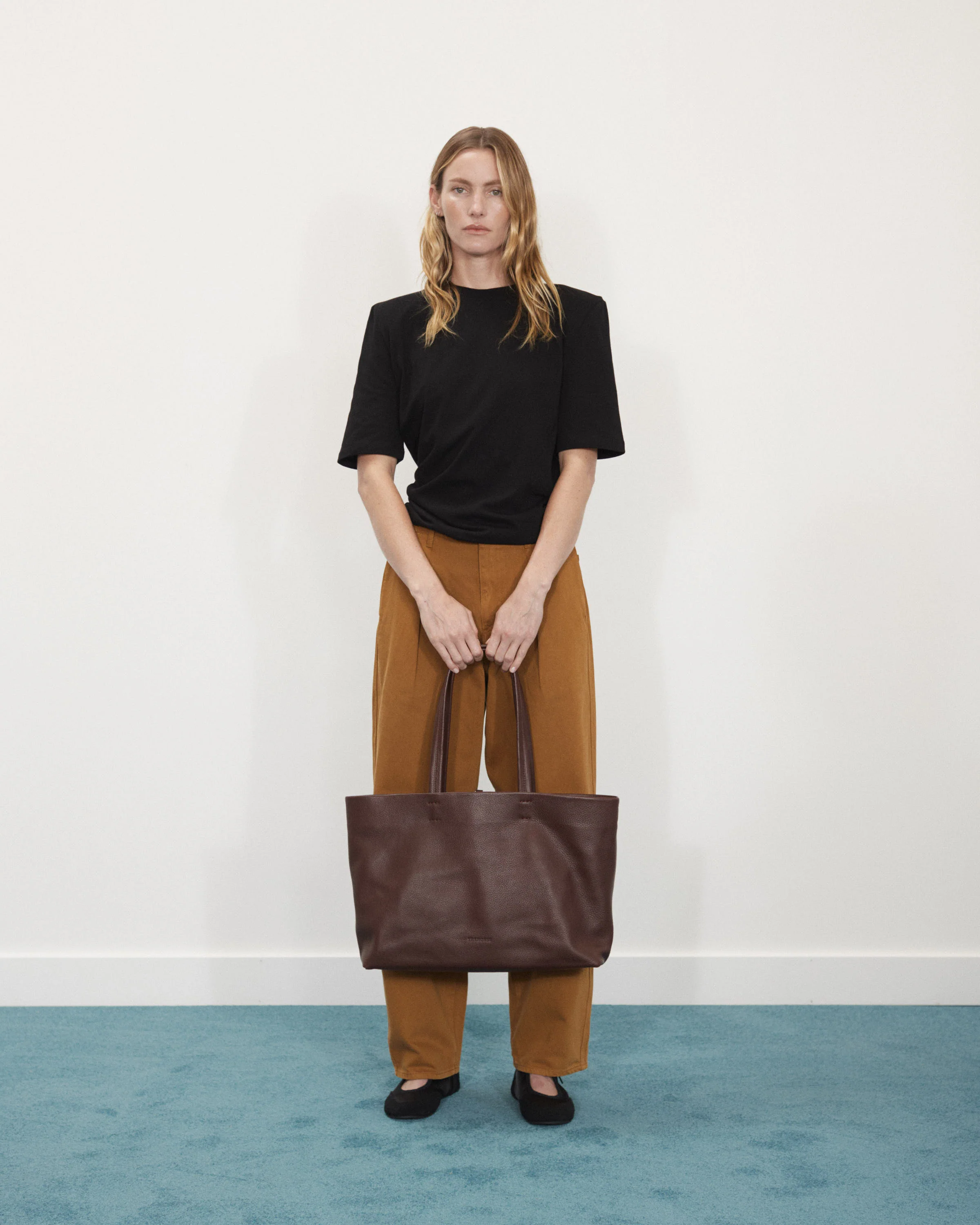 Teddy Tote - Coffee - Image 3