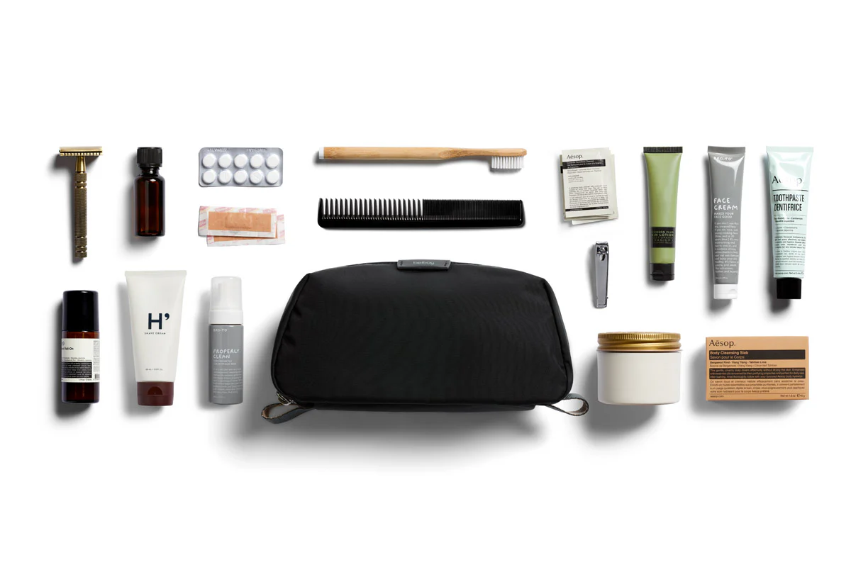 Toiletry Kit Plus - Black - Image 9