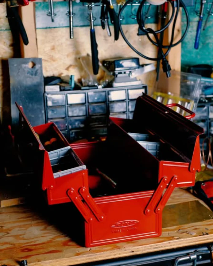 Cantilever Toolbox - Red - Image 4