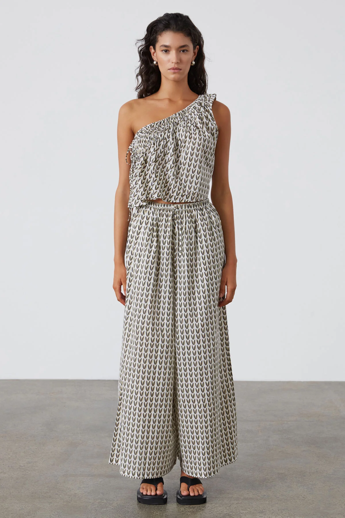 Pecan Ruched One Shoulder Top - Image 3